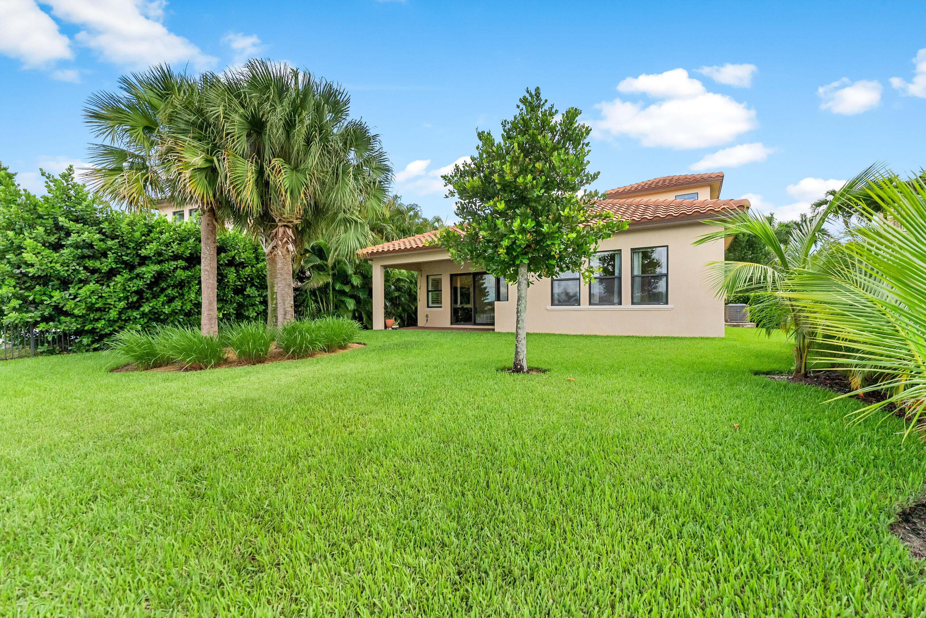 main property photo 54