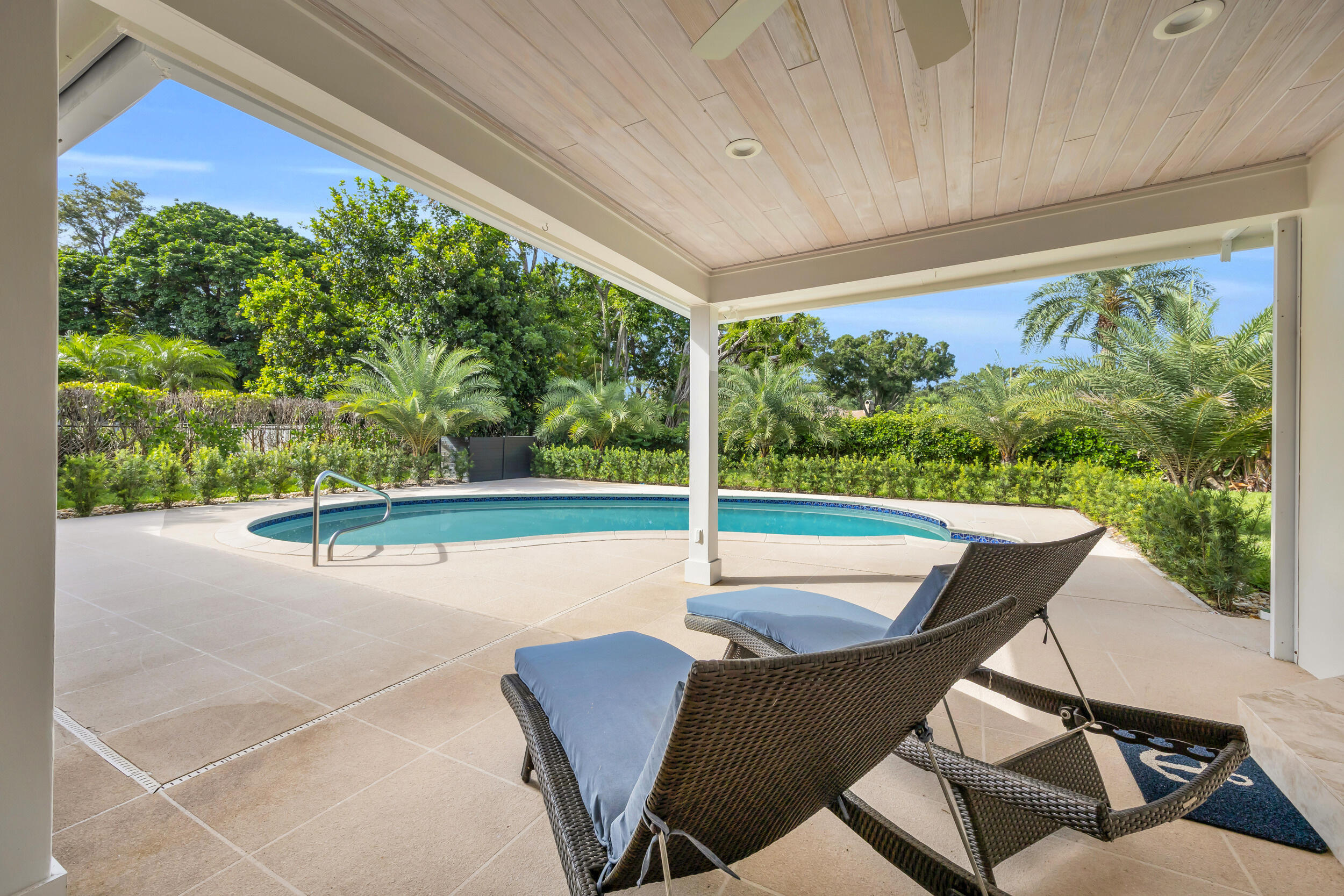 main property photo 47