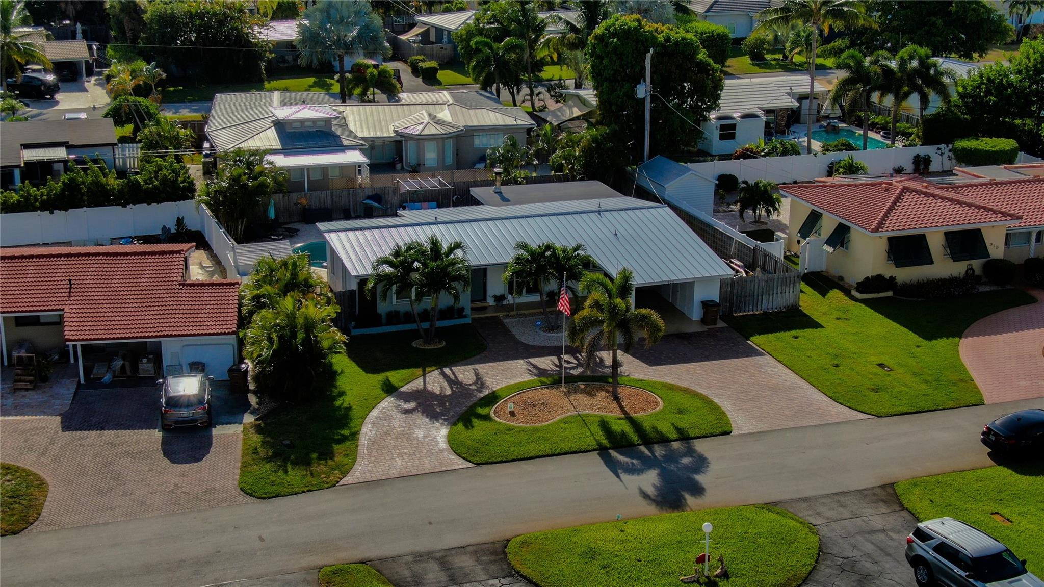 main property photo 49