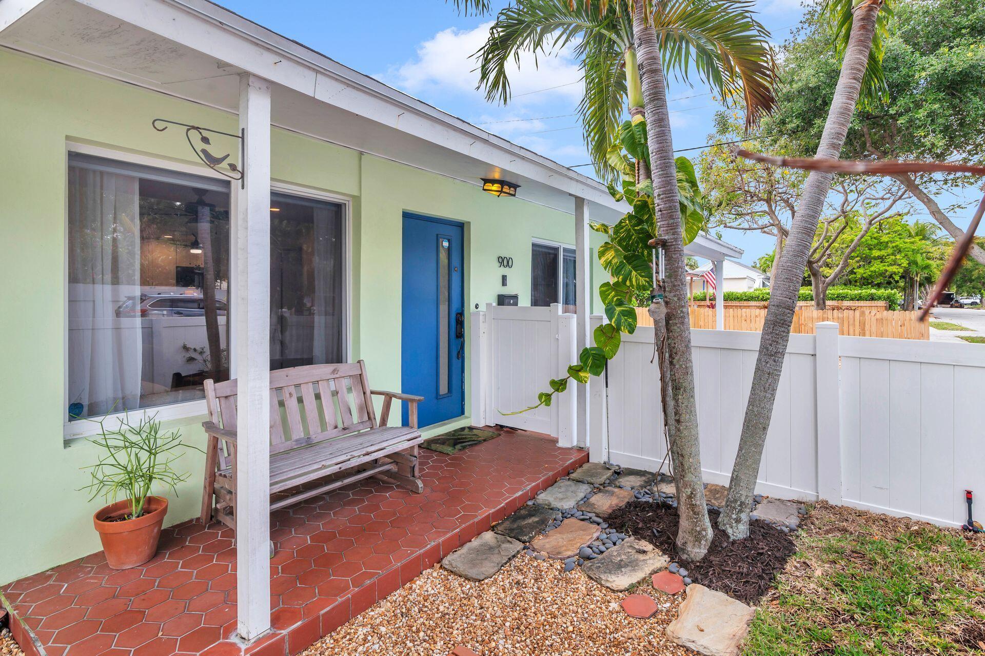 main property photo 16