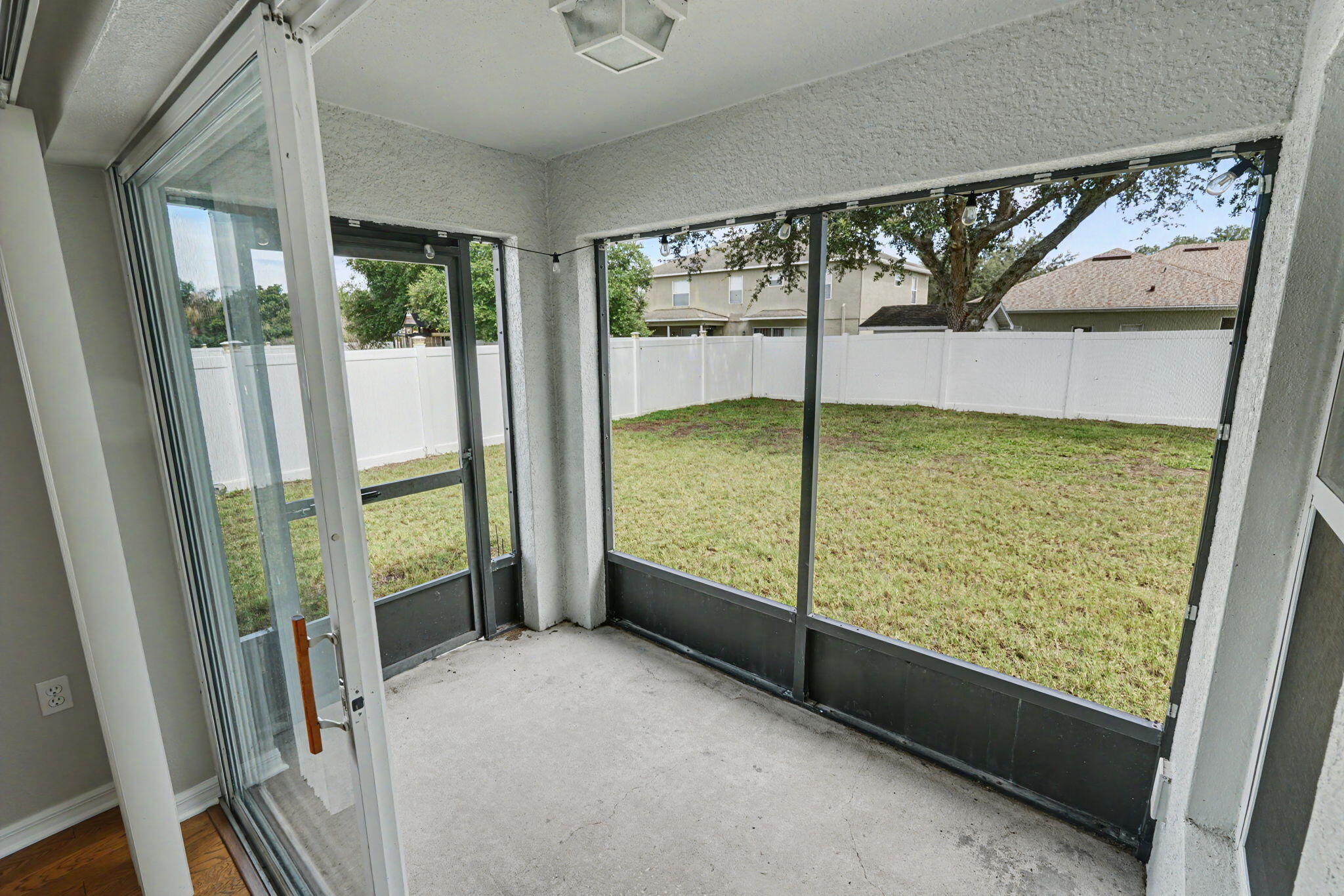 main property photo 60