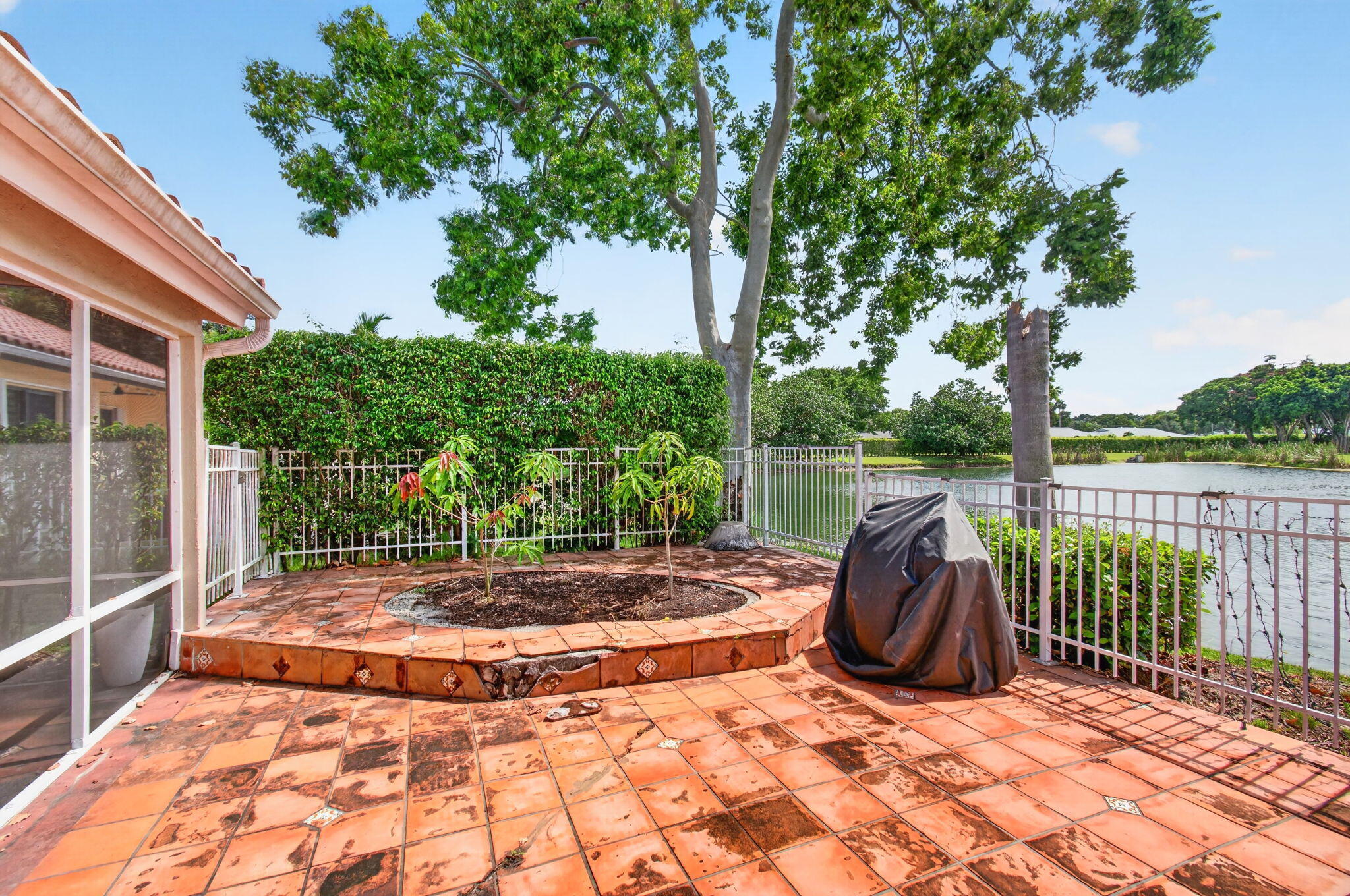 main property photo 59