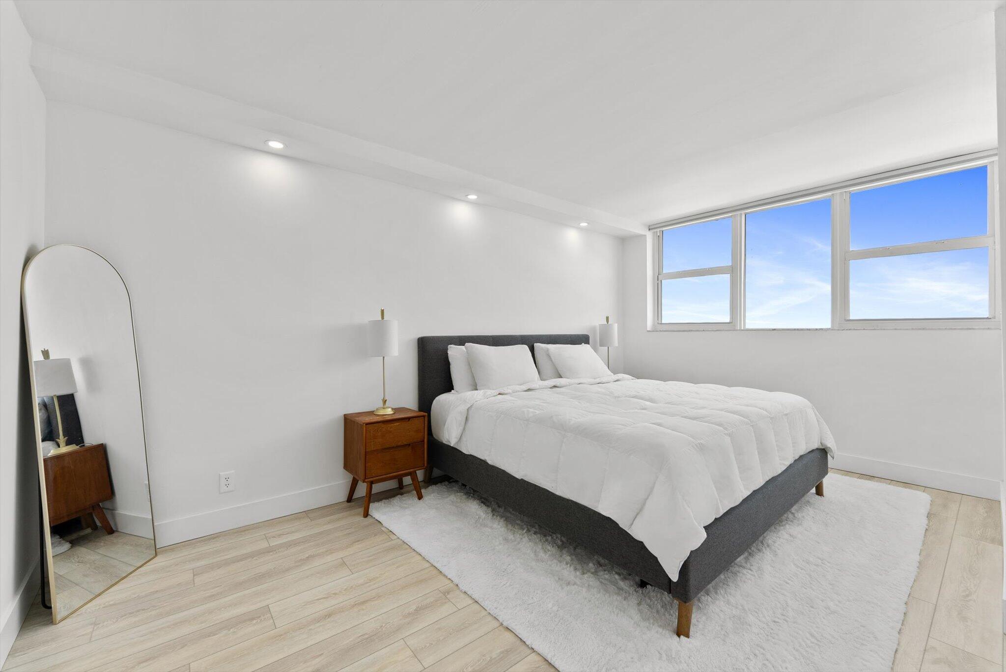 main property photo 66
