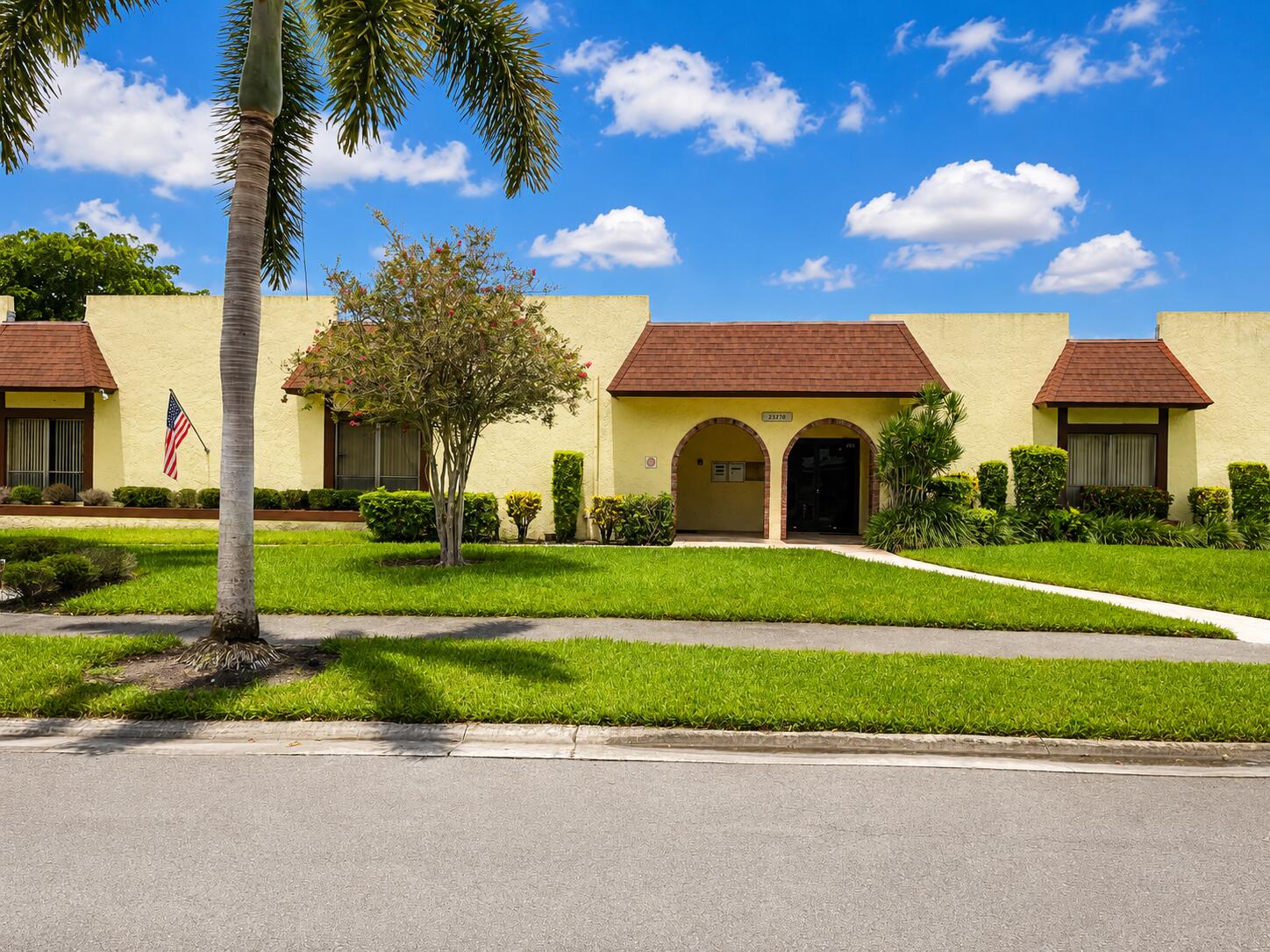 main property photo 36