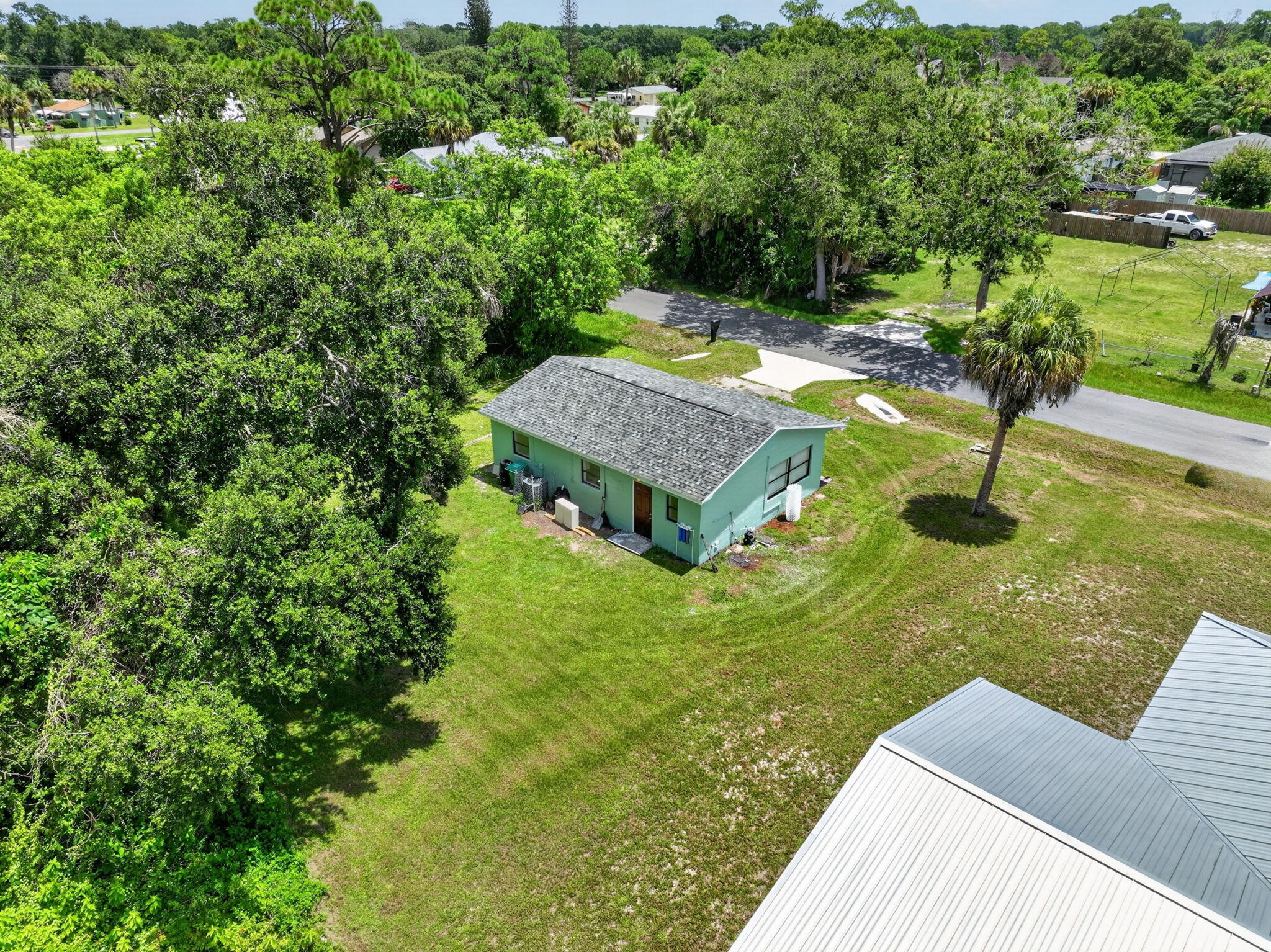 main property photo 44