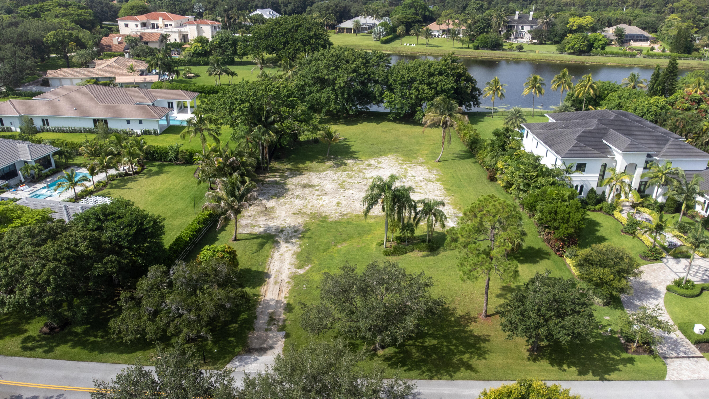 main property photo 19