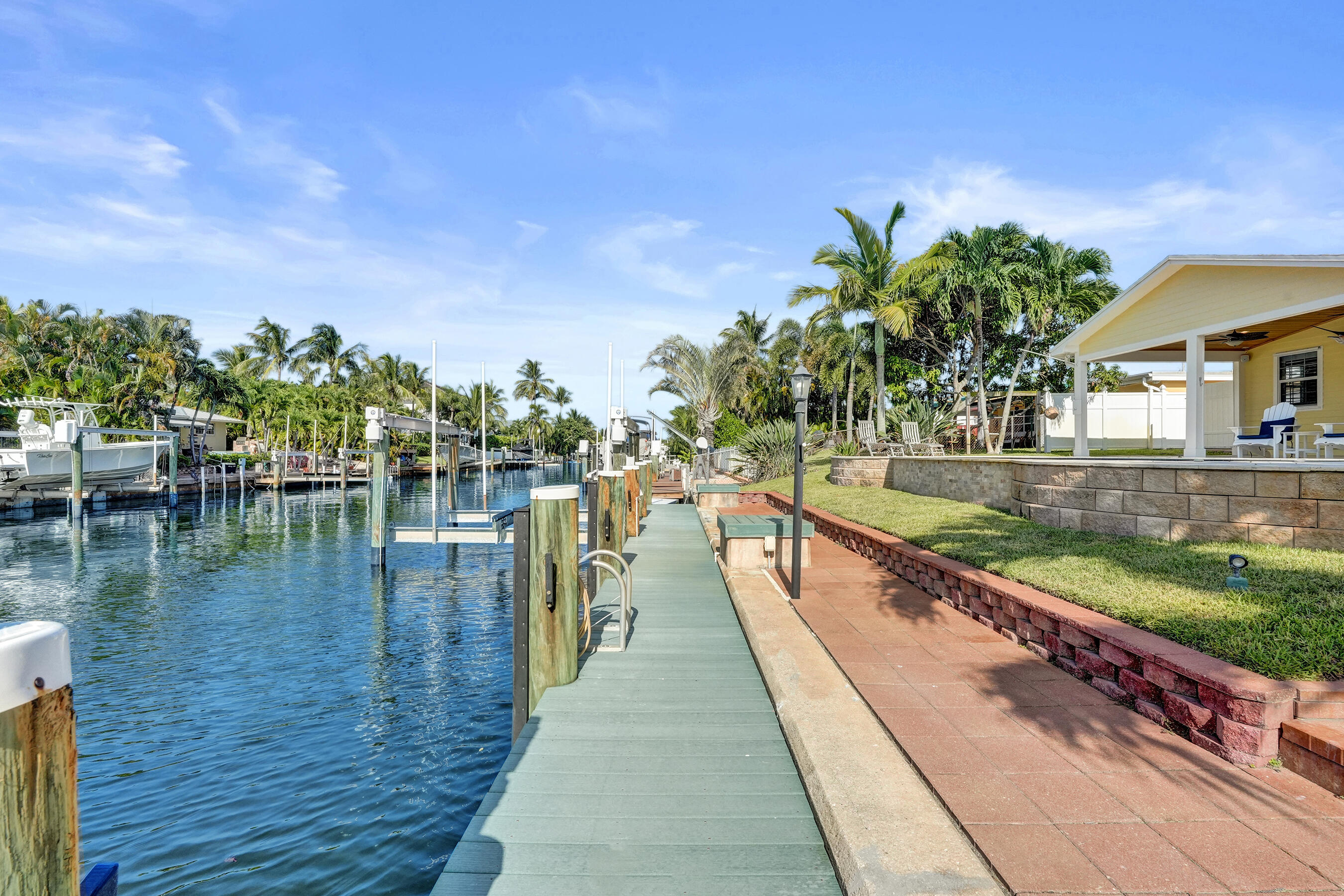 main property photo 49