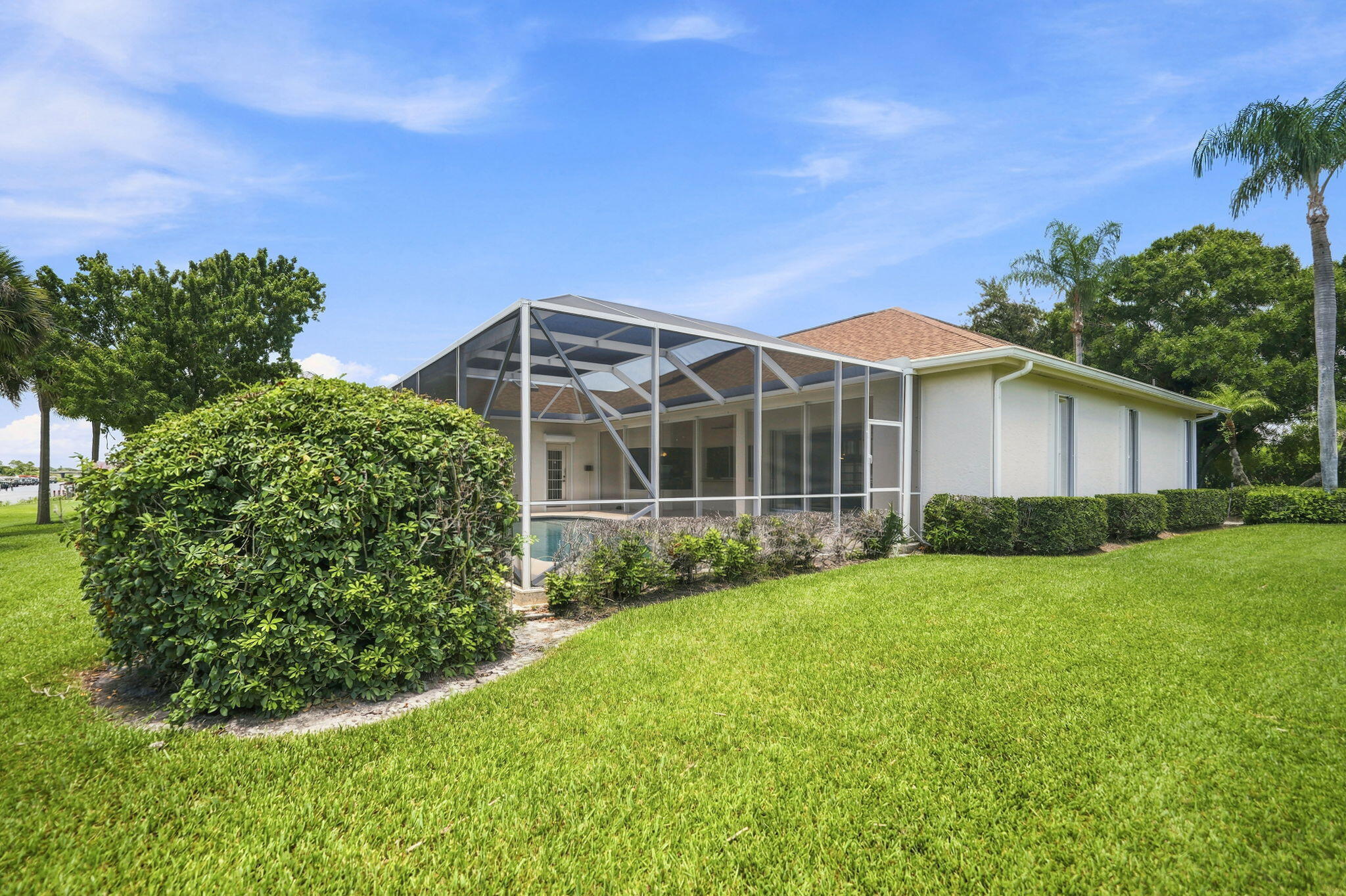 main property photo 59