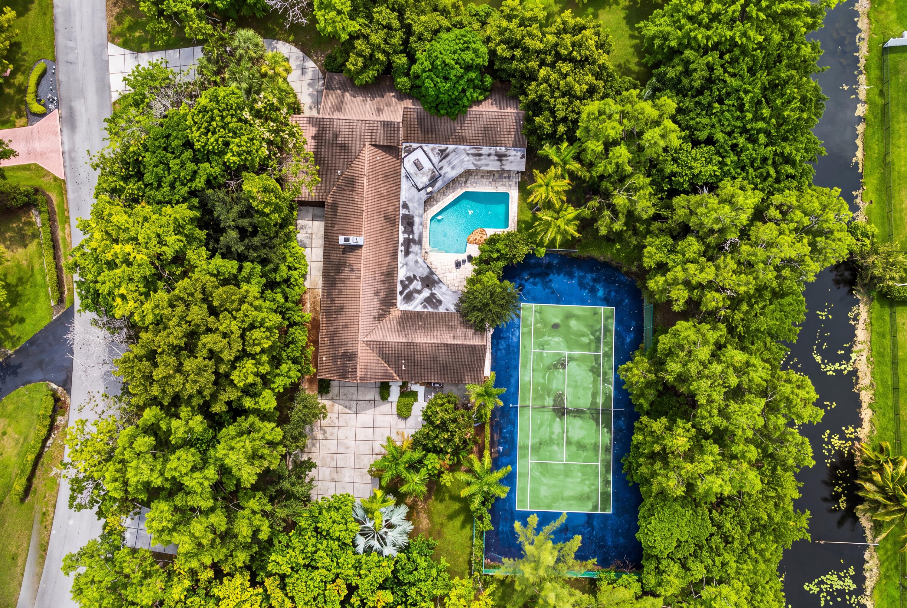 main property photo 59