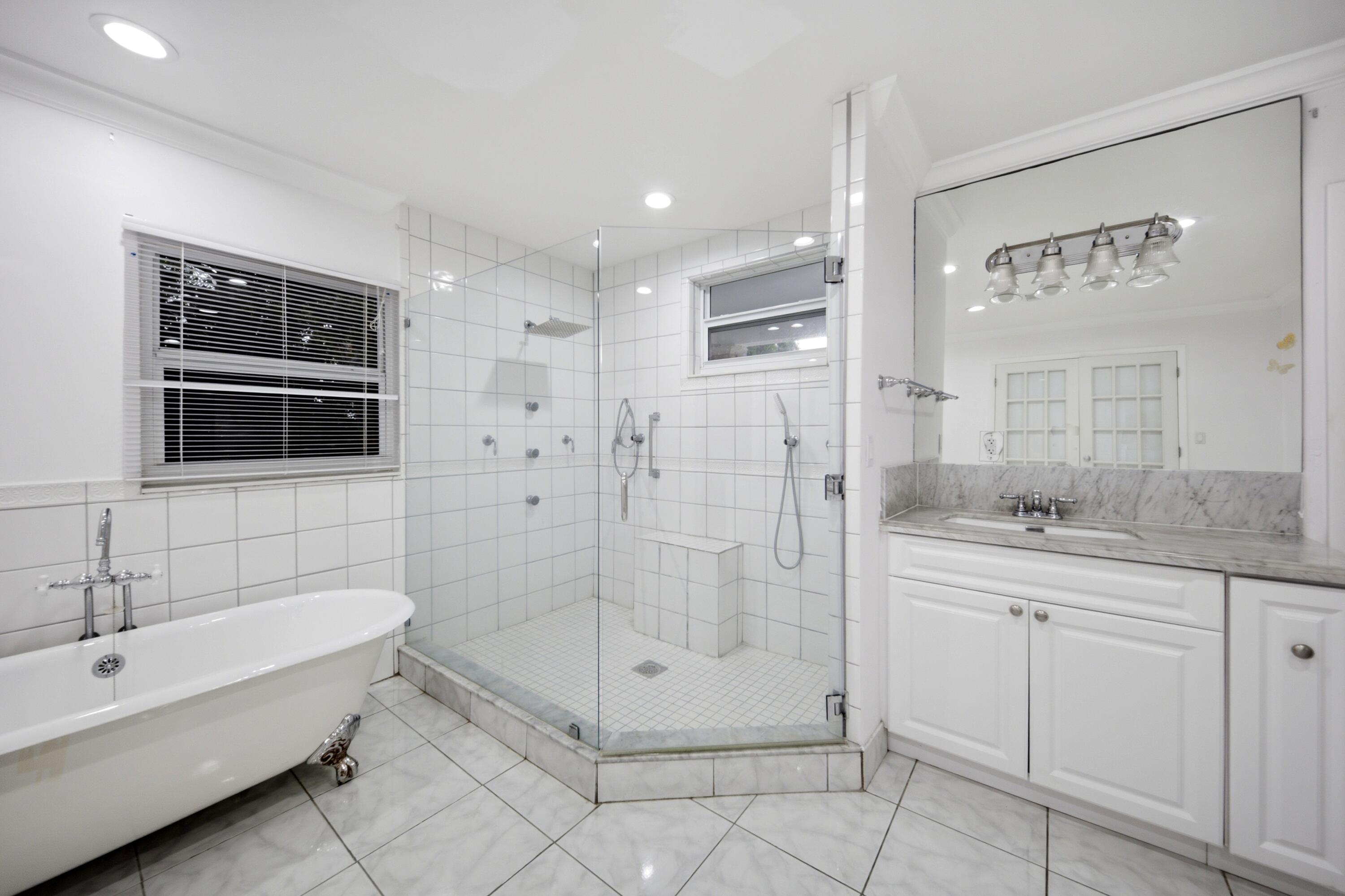 main property photo 68