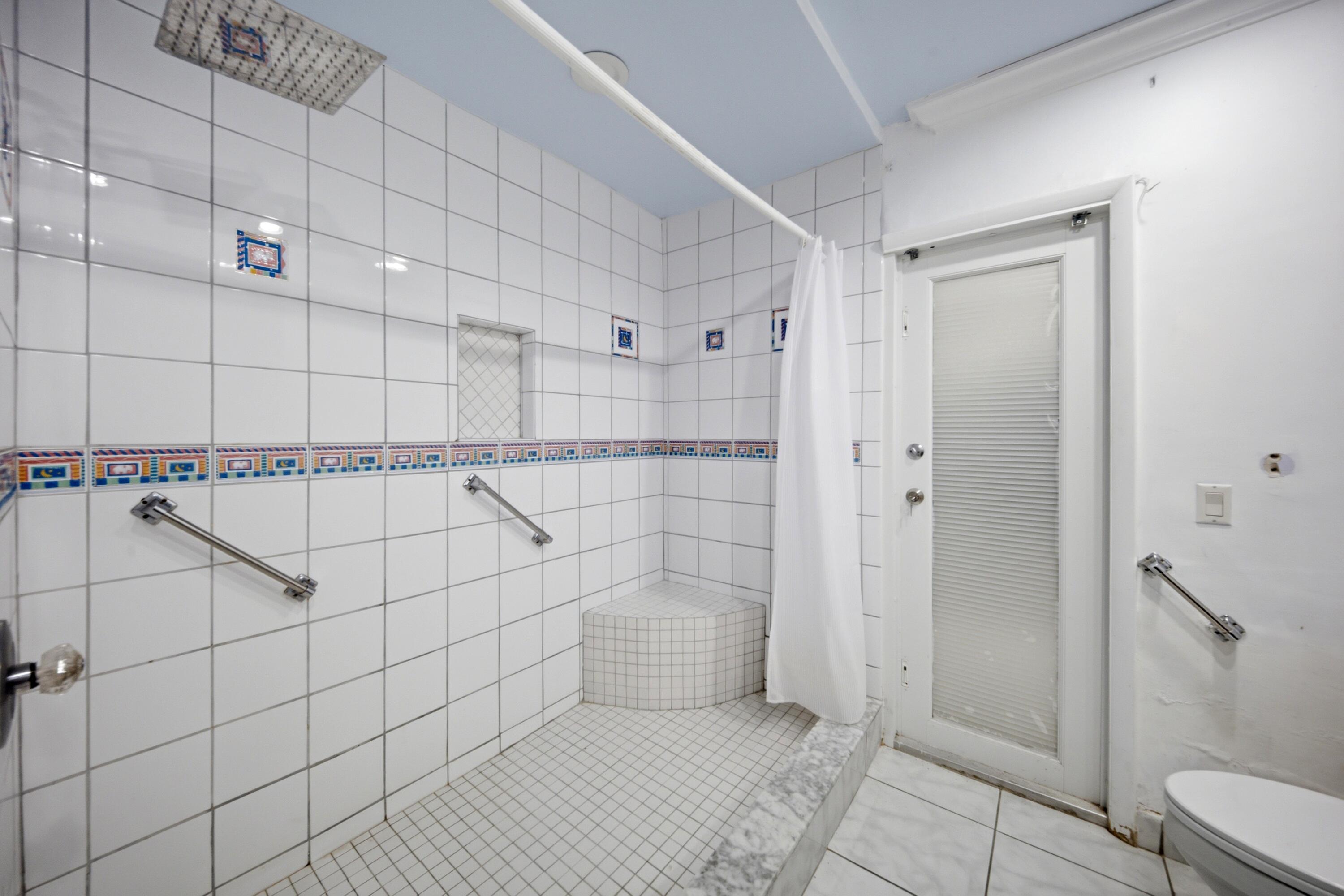 main property photo 74