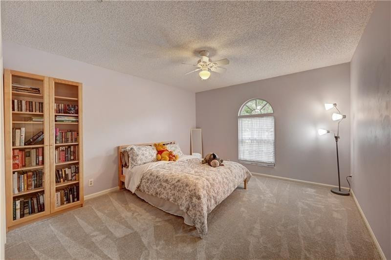 main property photo 46