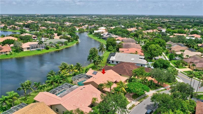 main property photo 60
