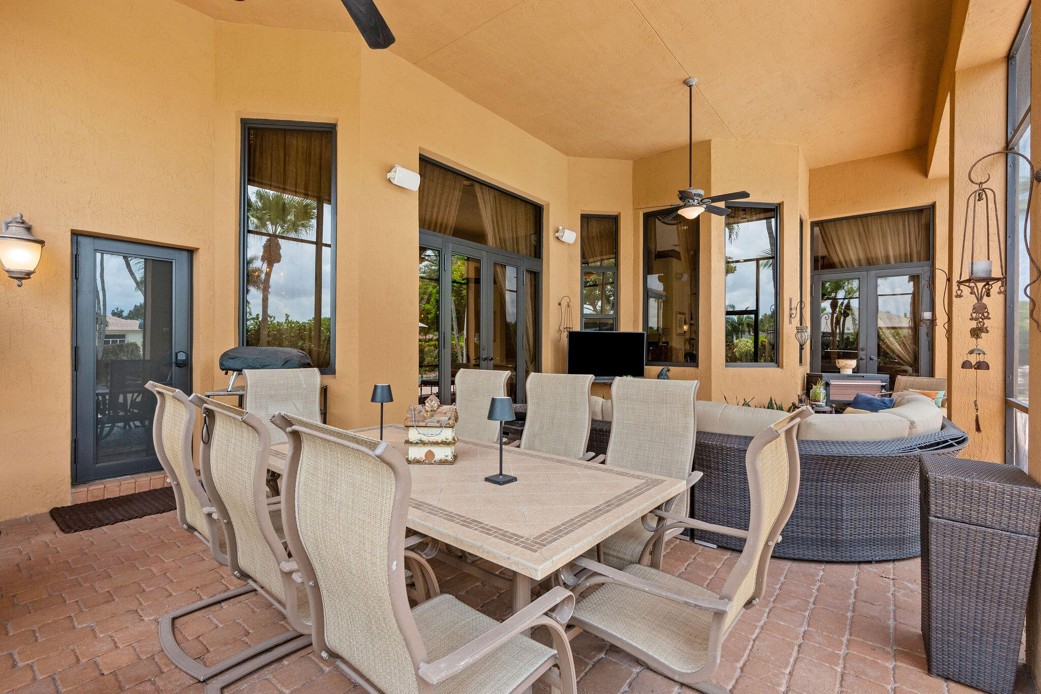 main property photo 49