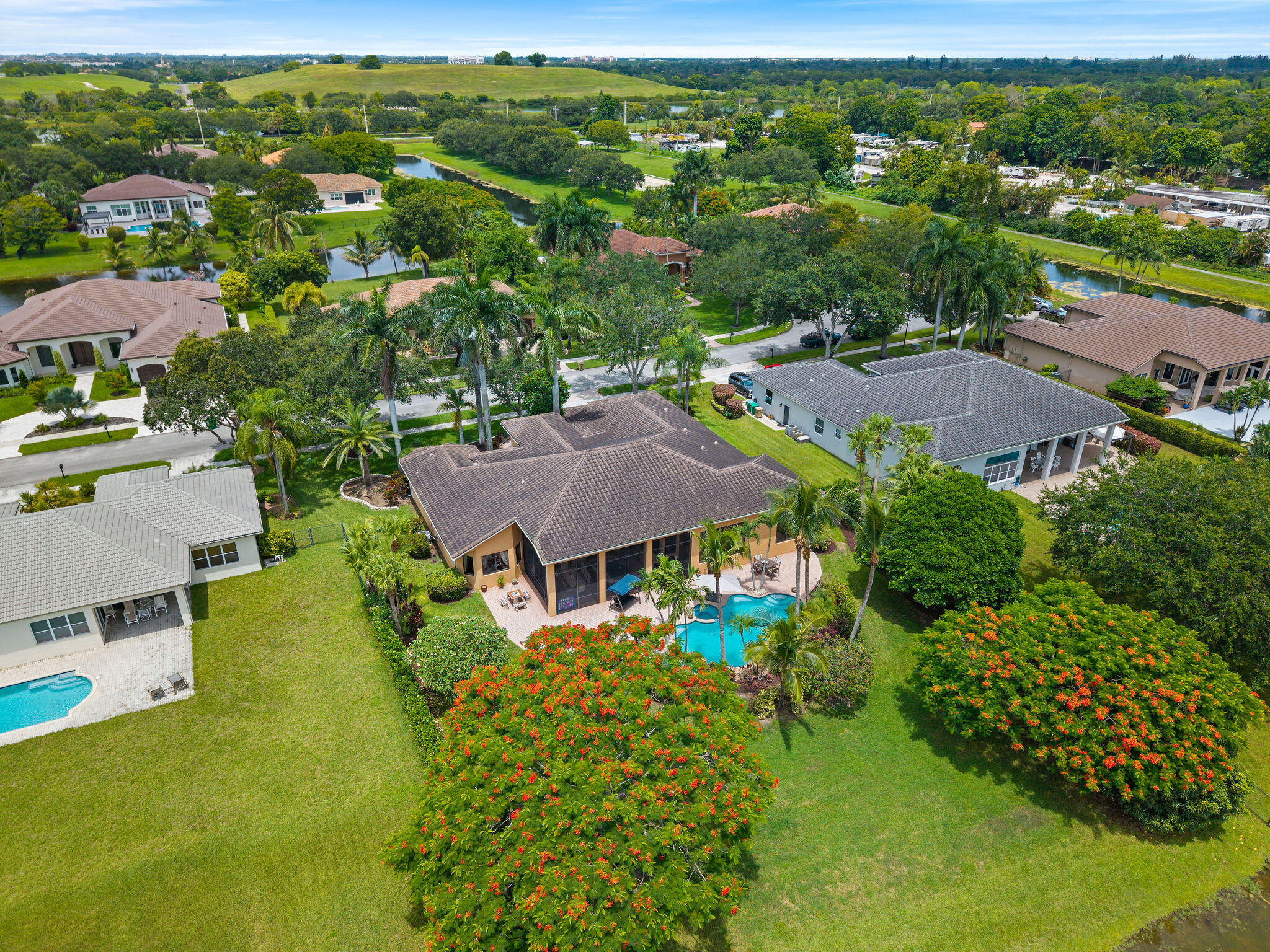 main property photo 60