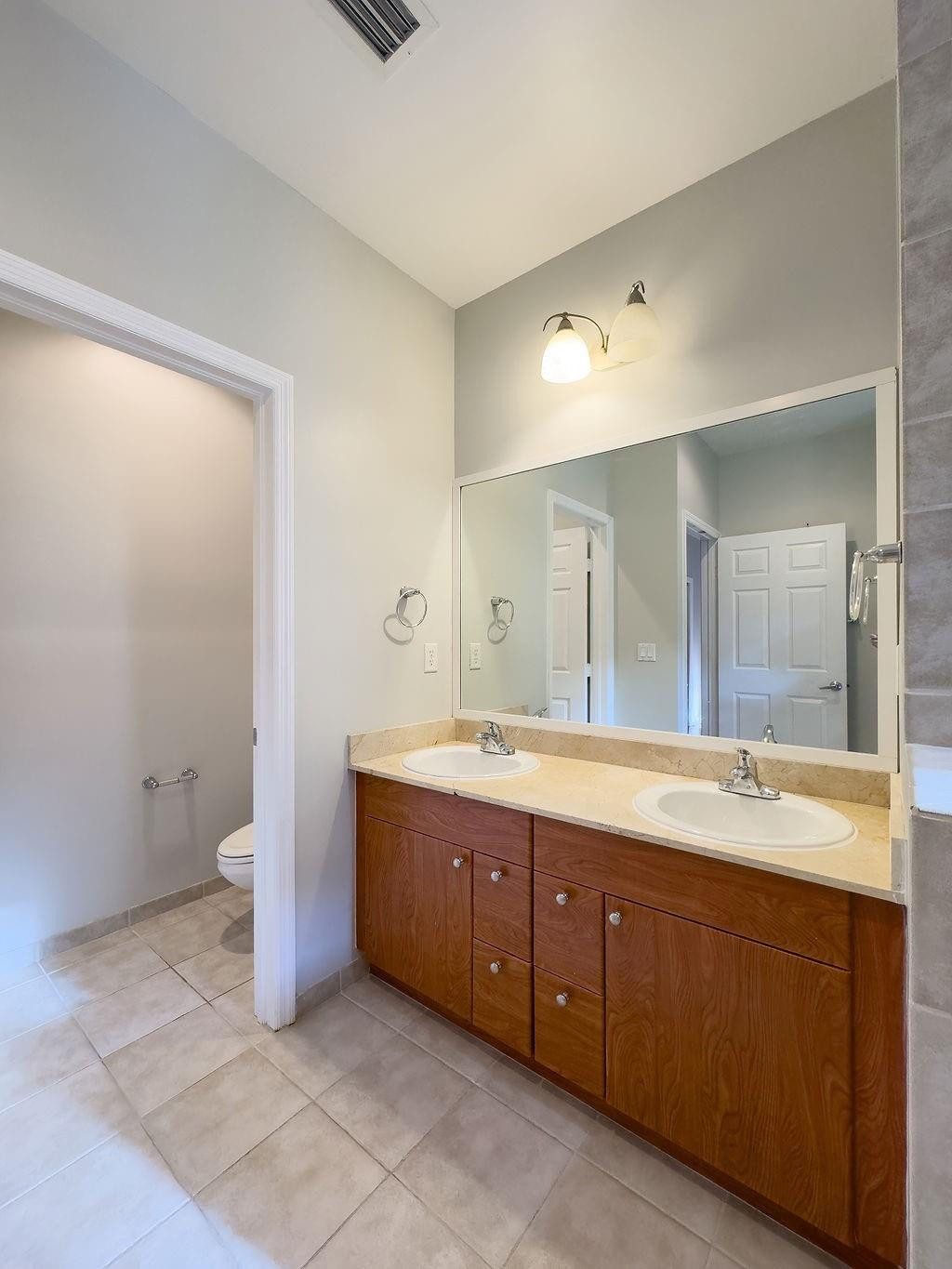main property photo 74