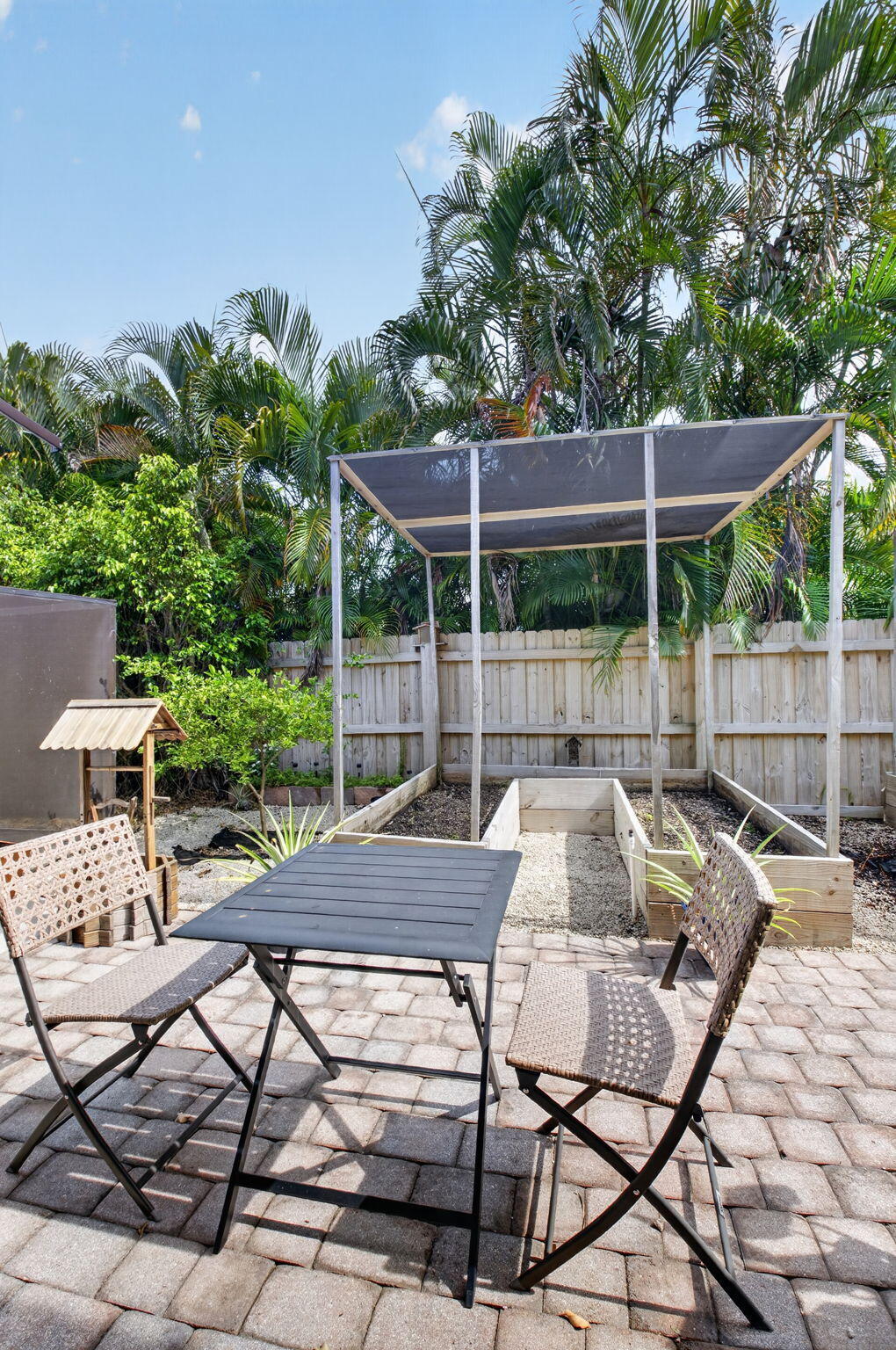 main property photo 60