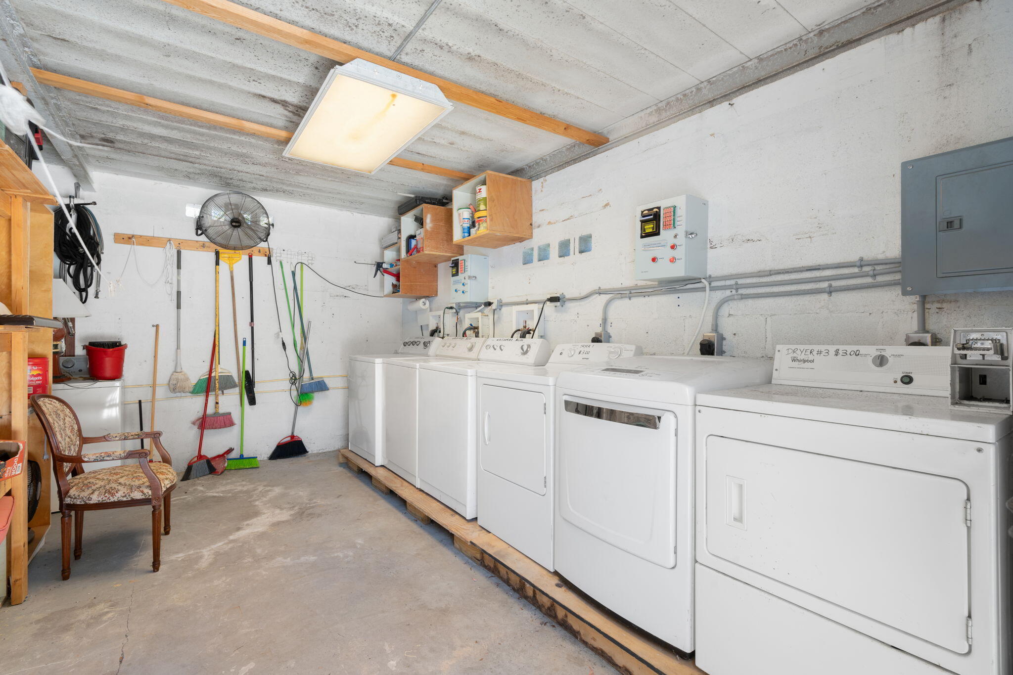 main property photo 22