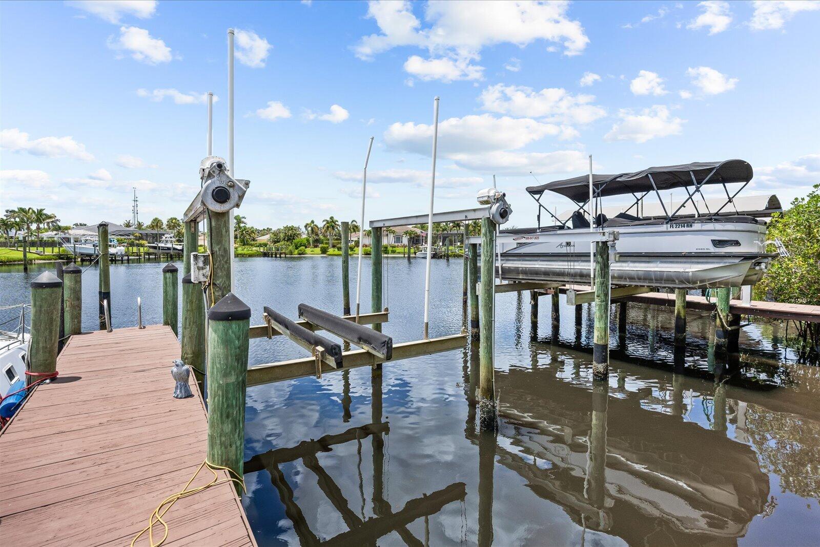main property photo 48