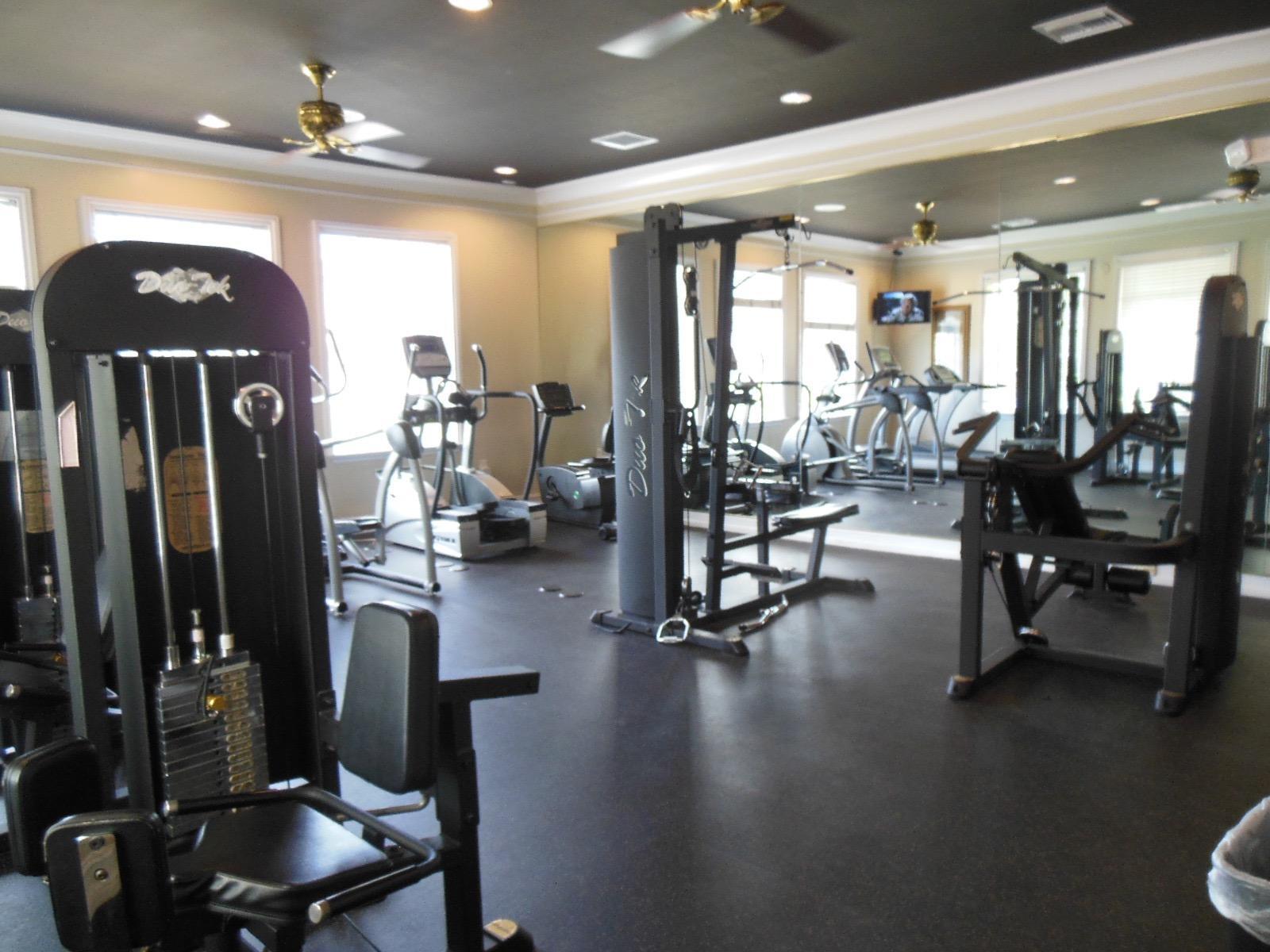 main property photo 17