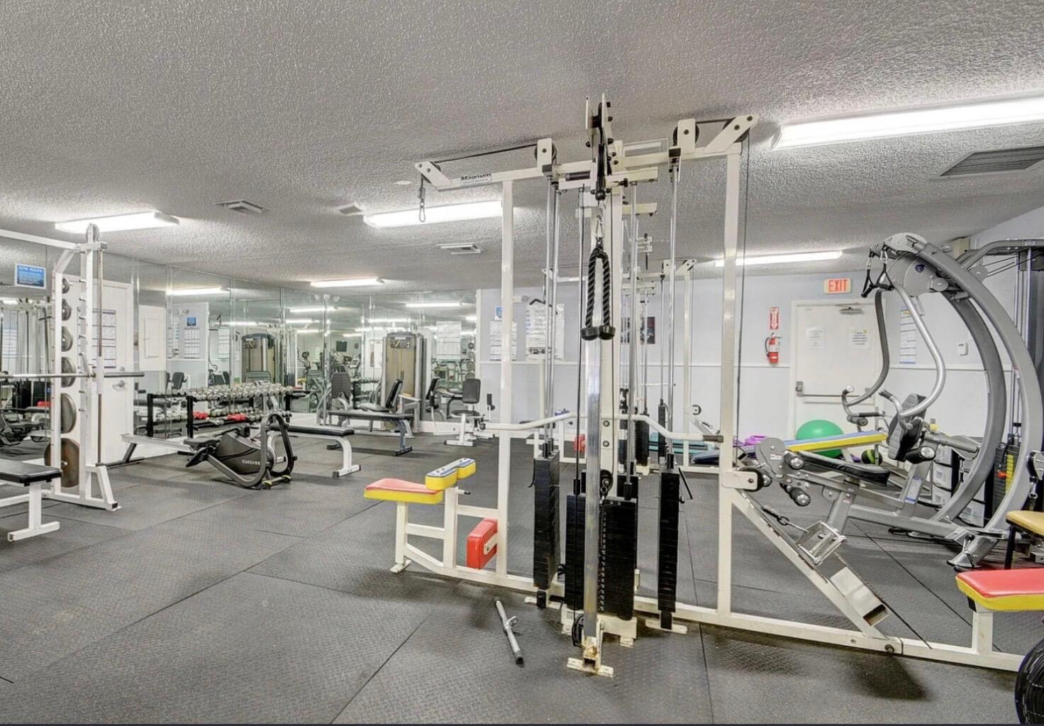 main property photo 16
