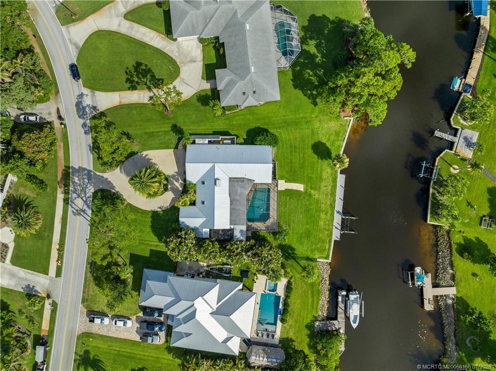main property photo 77
