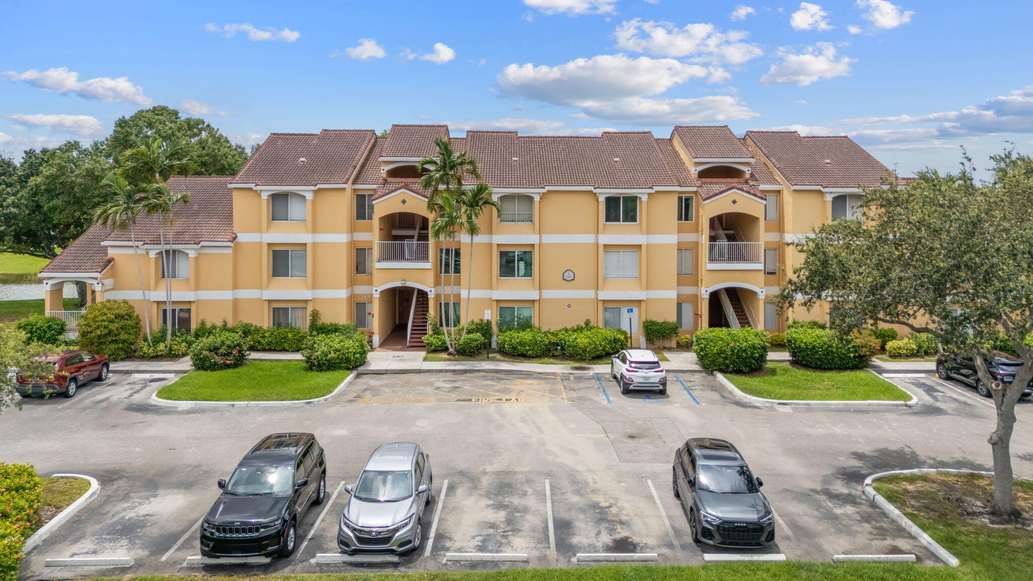 main property photo 25
