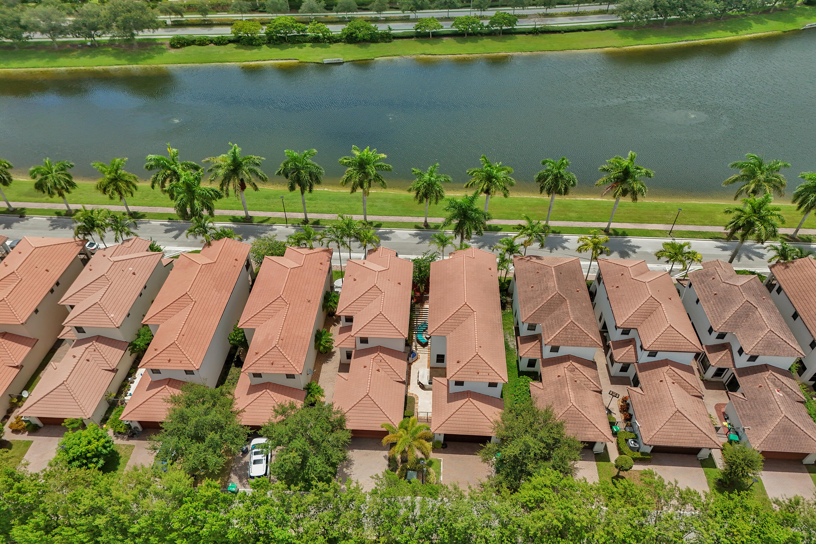 main property photo 51