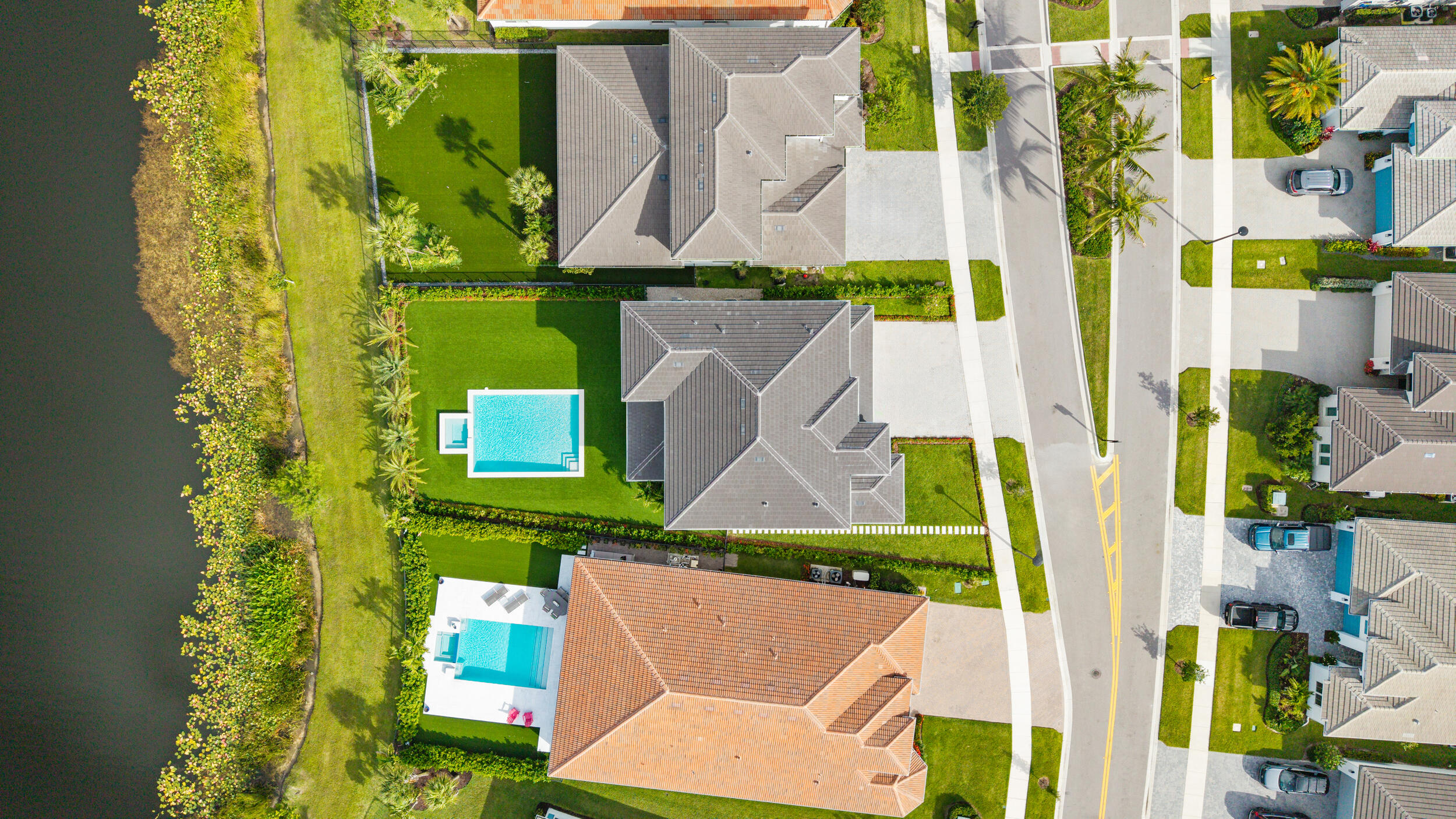 main property photo 51