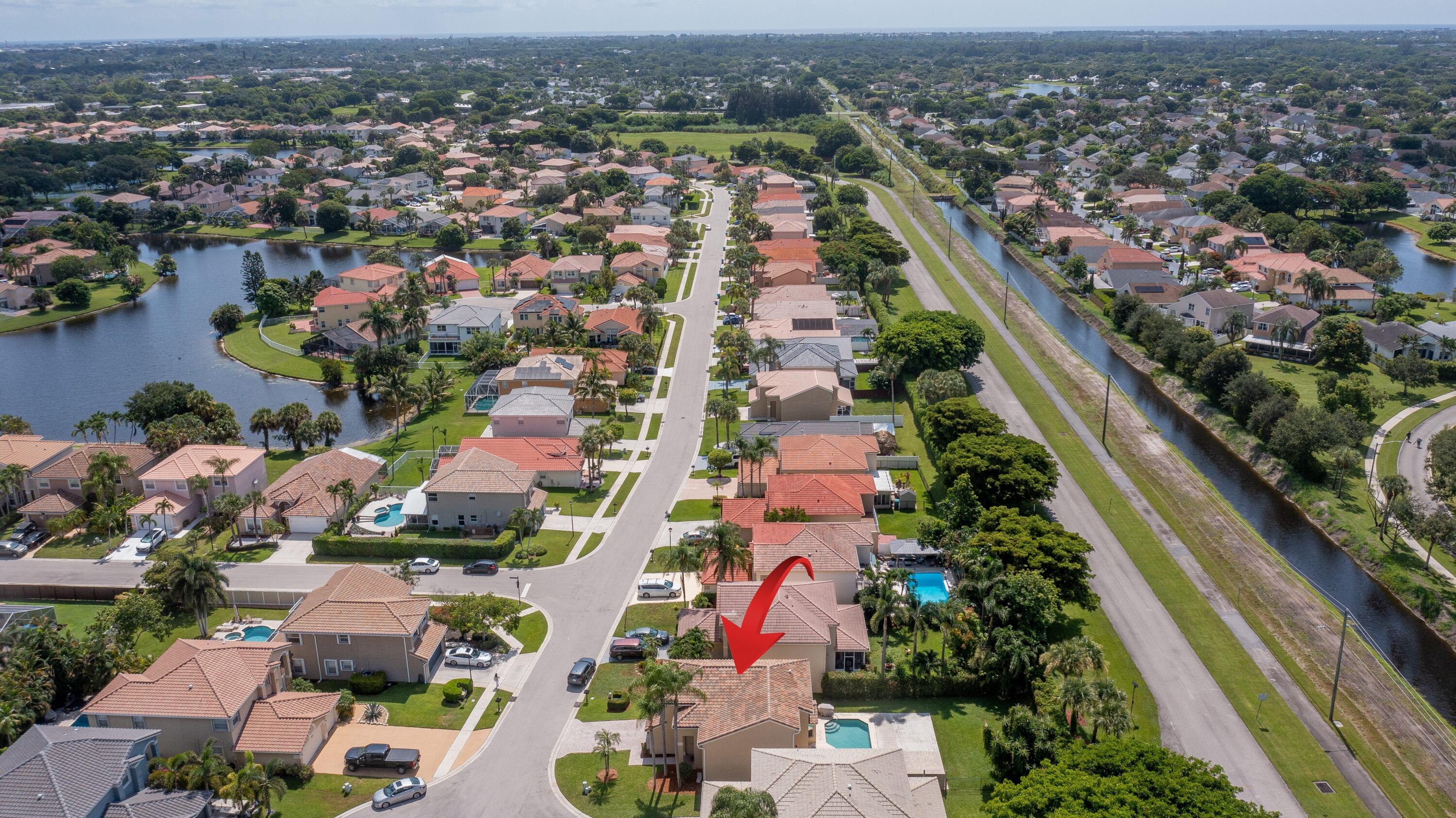 main property photo 45
