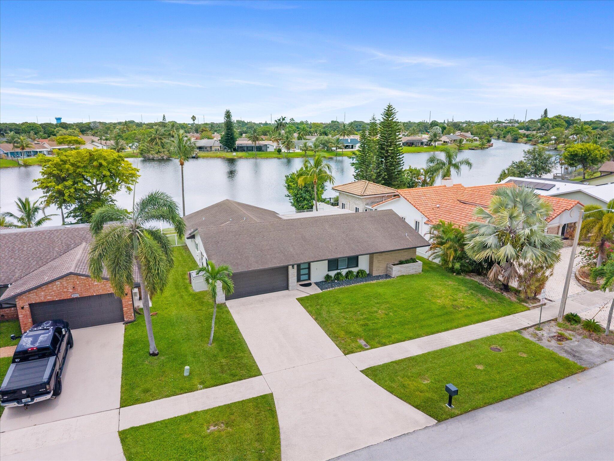 main property photo 59