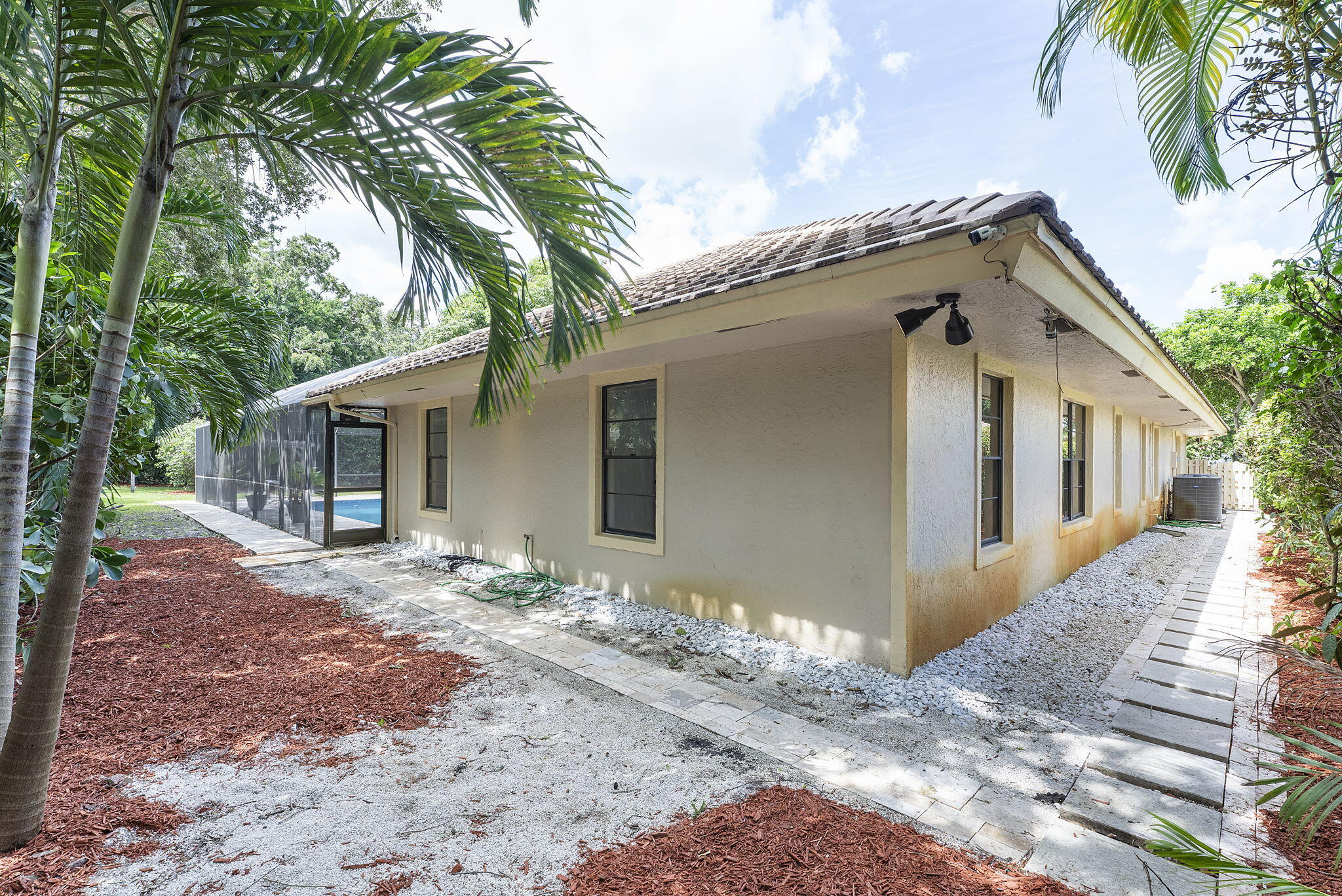main property photo 61