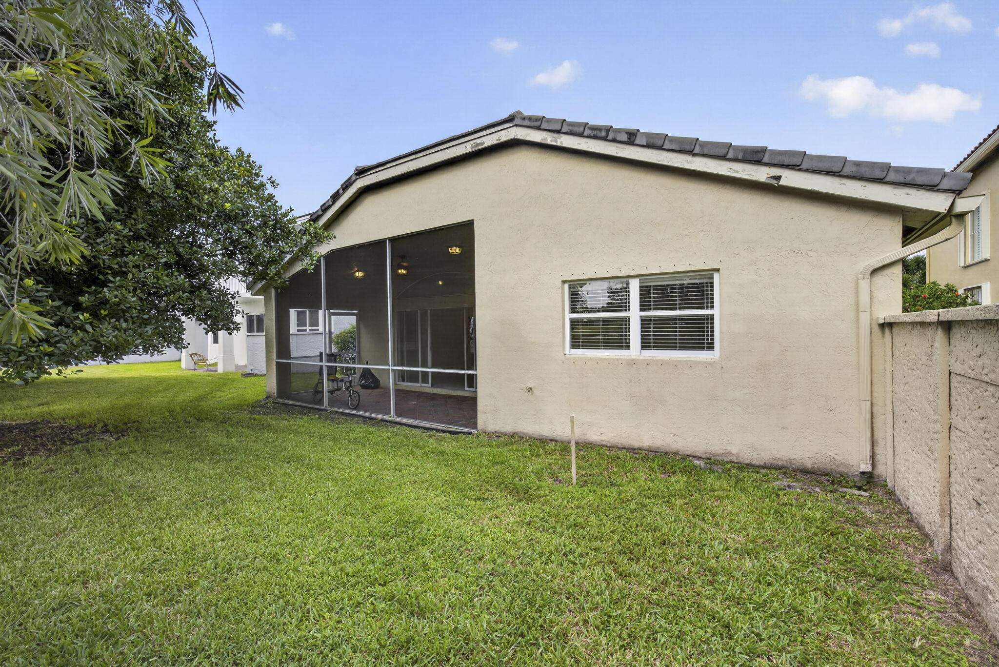 main property photo 49