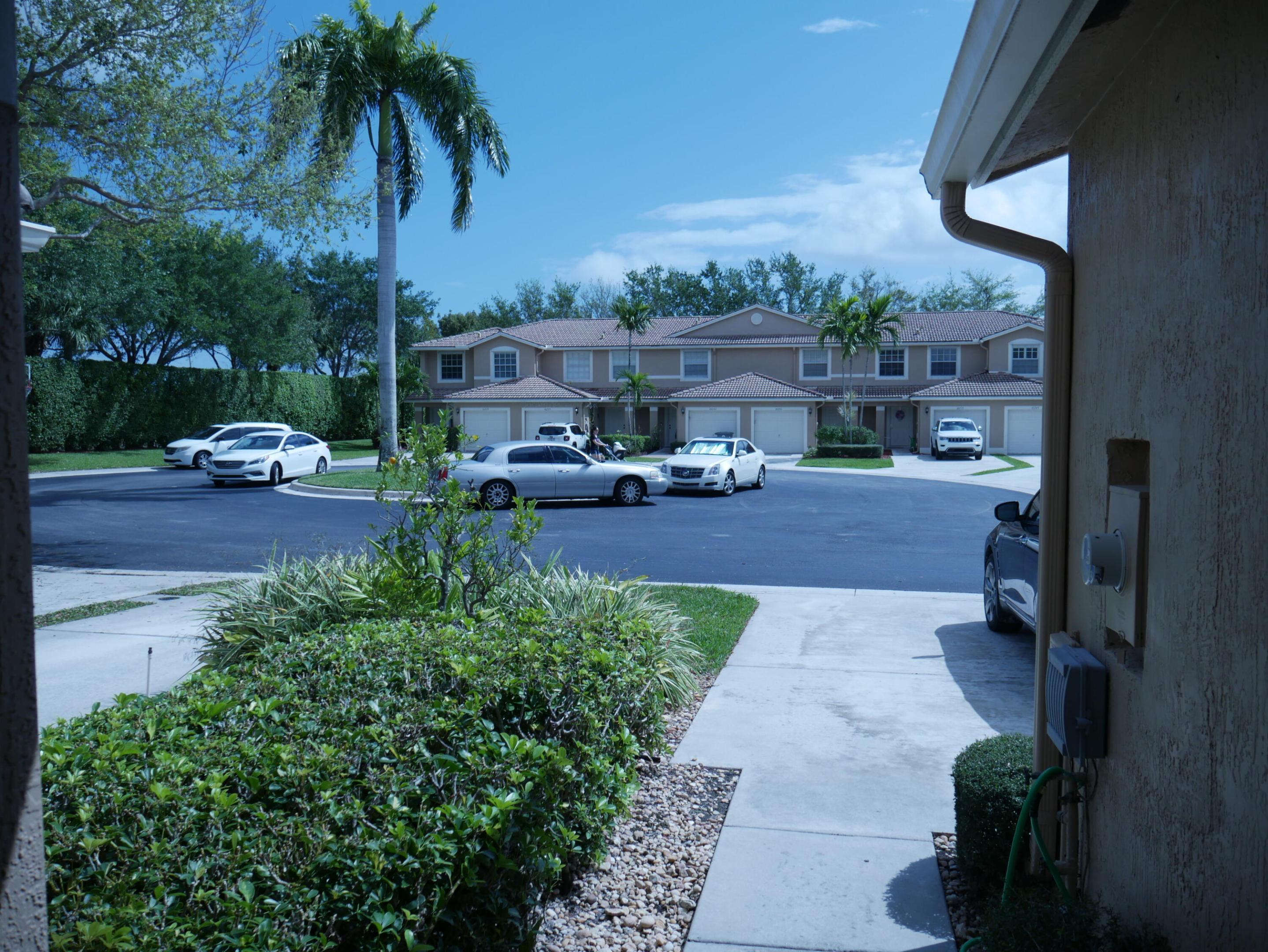 main property photo 11