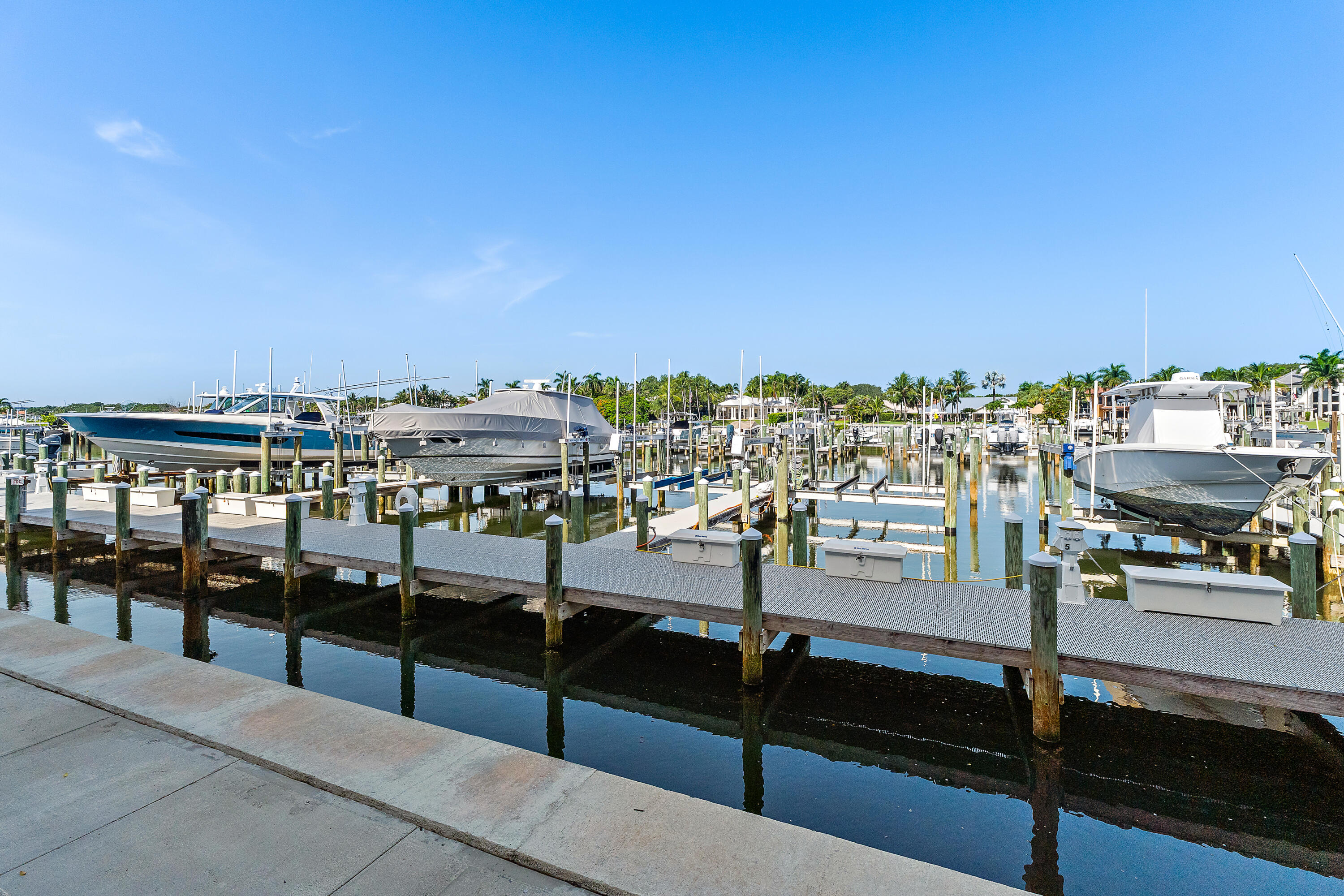main property photo 50