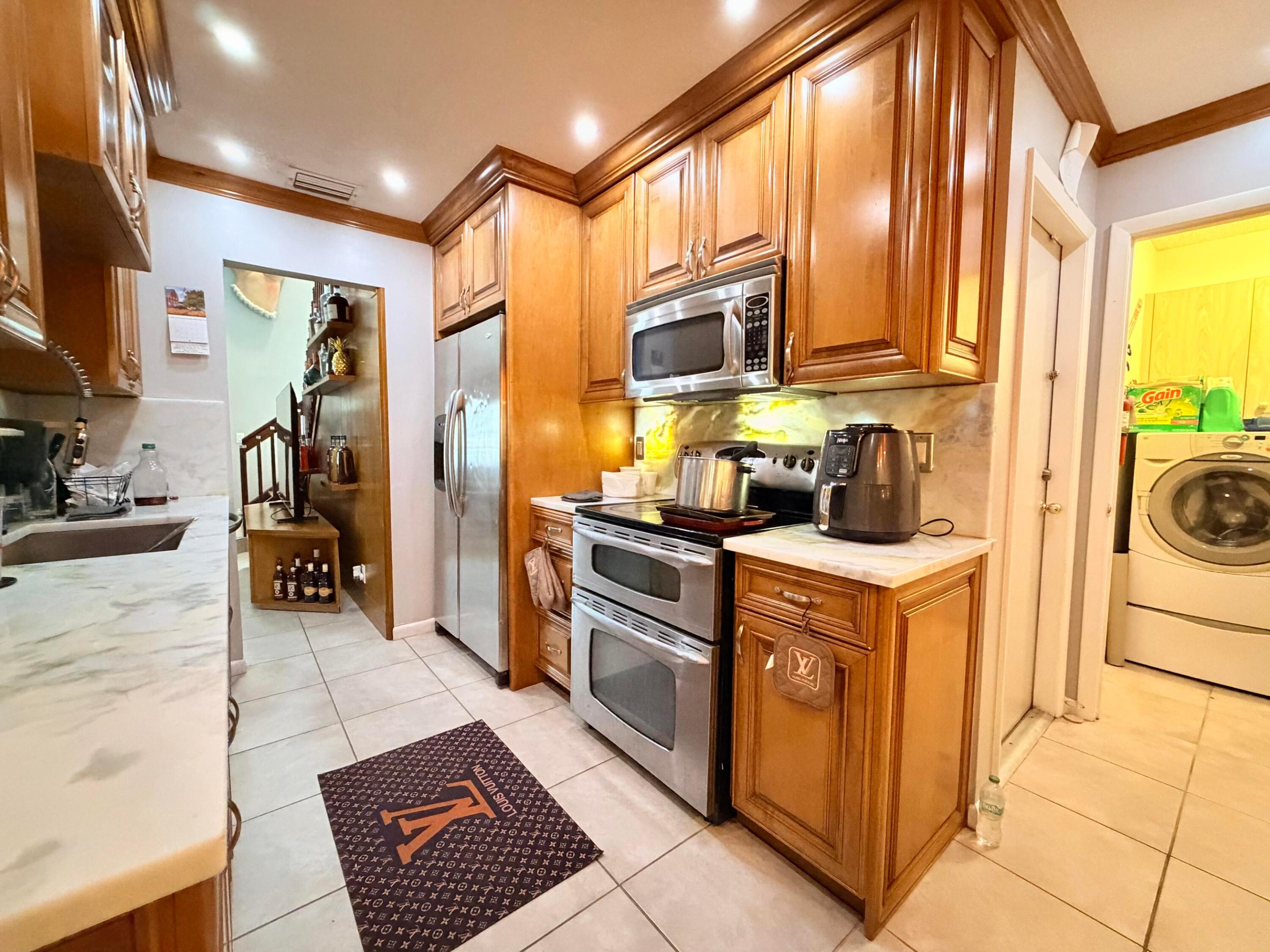 main property photo 58