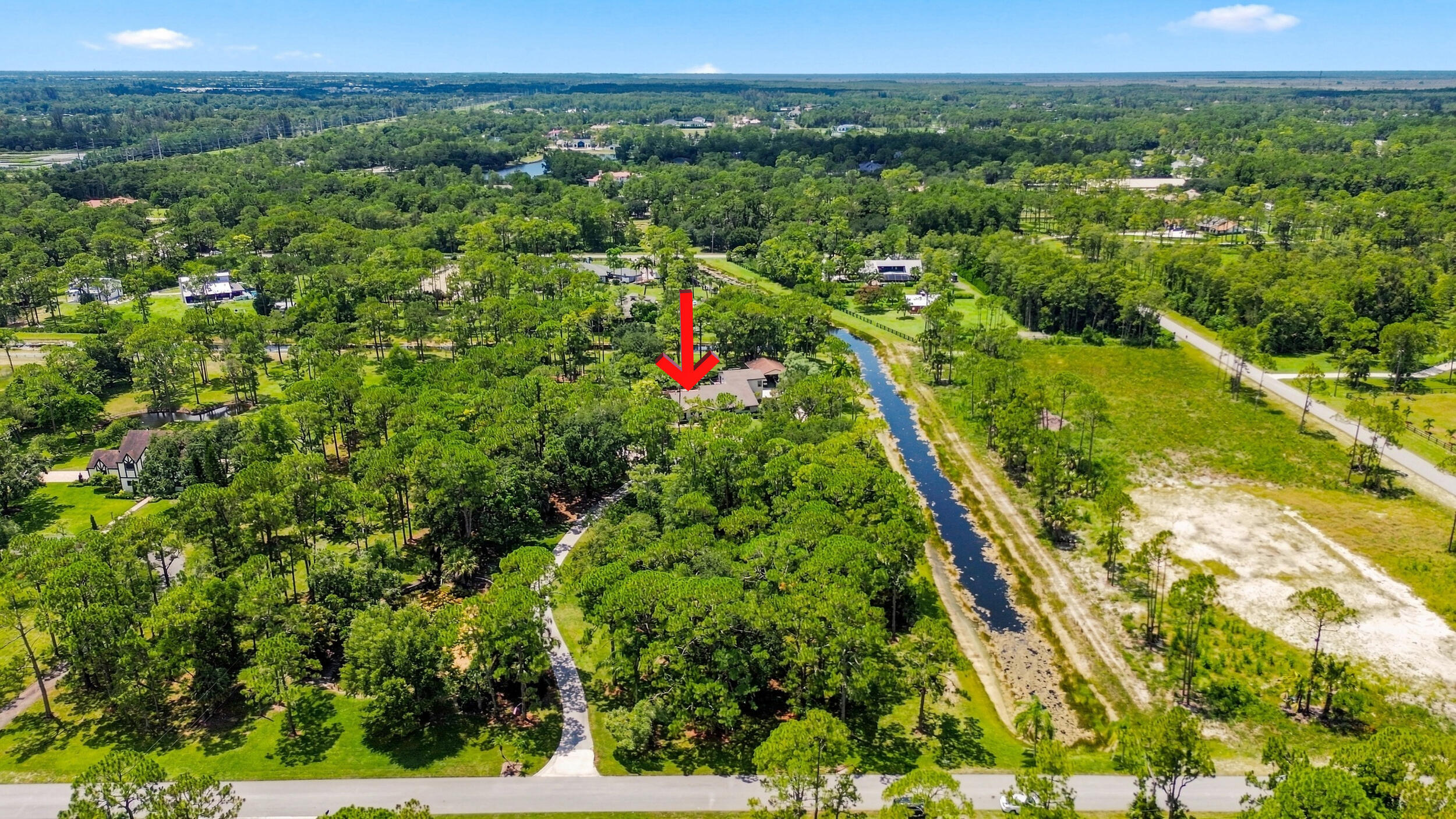 main property photo 30