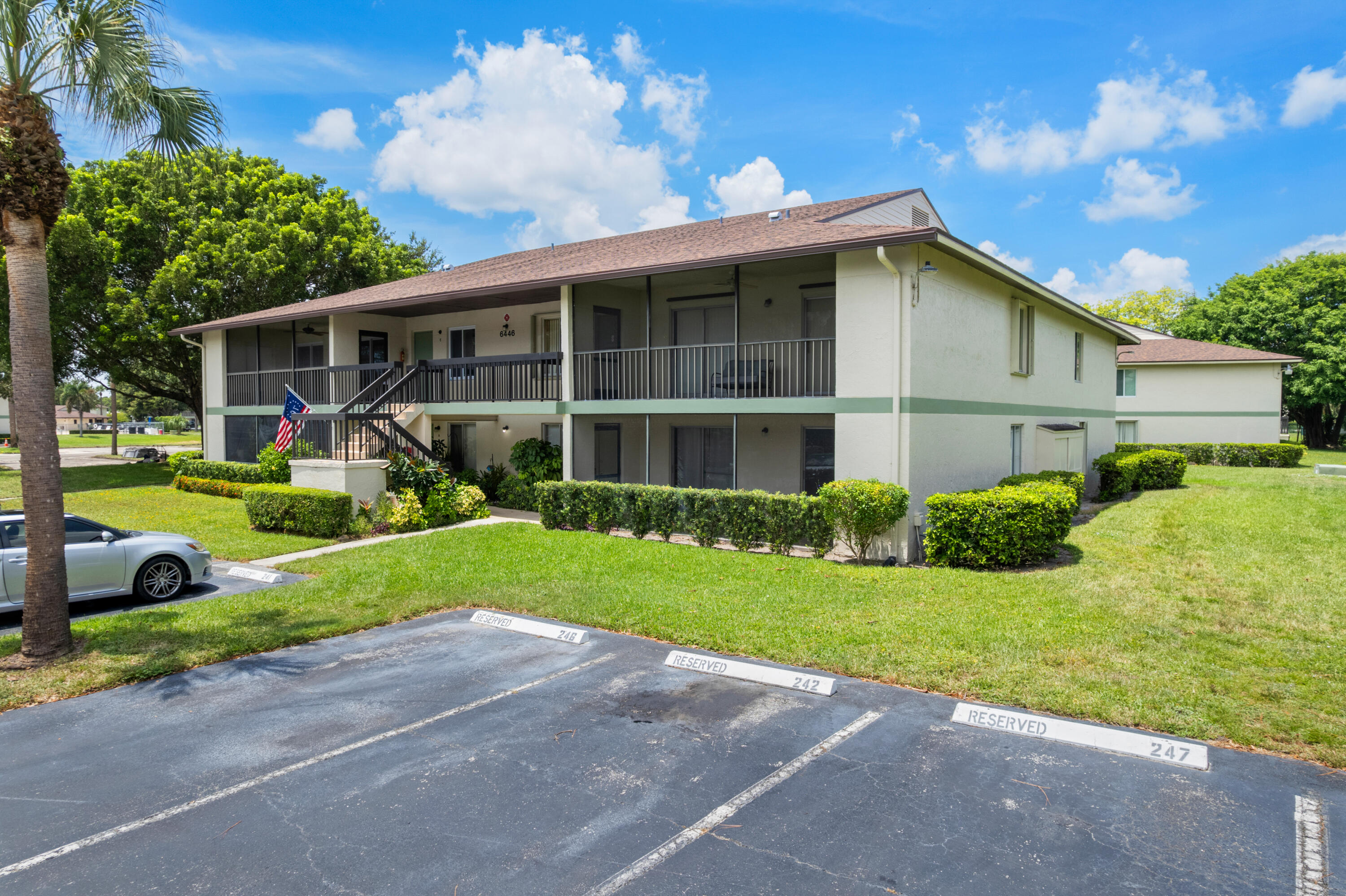 main property photo 20