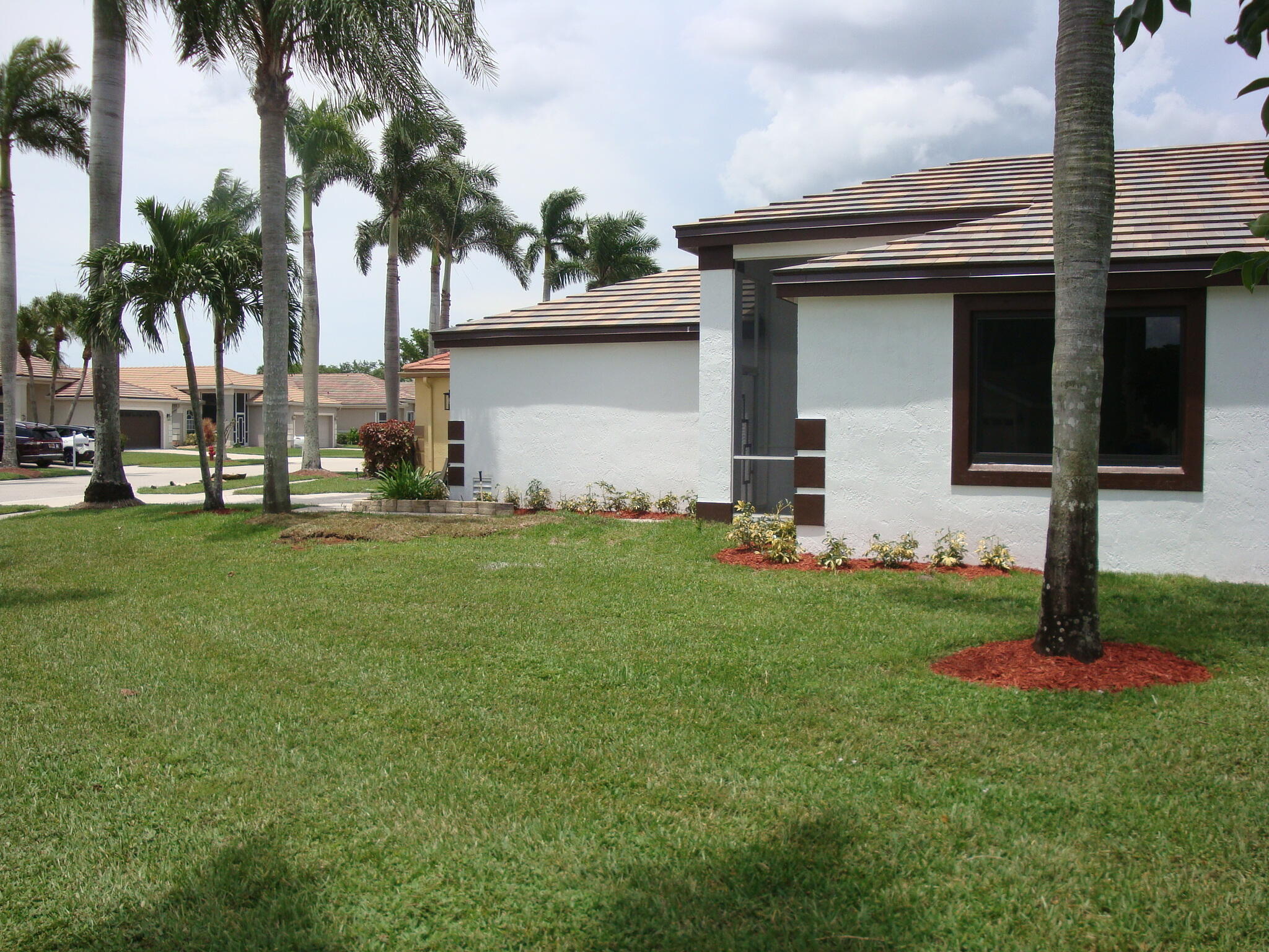 main property photo 43