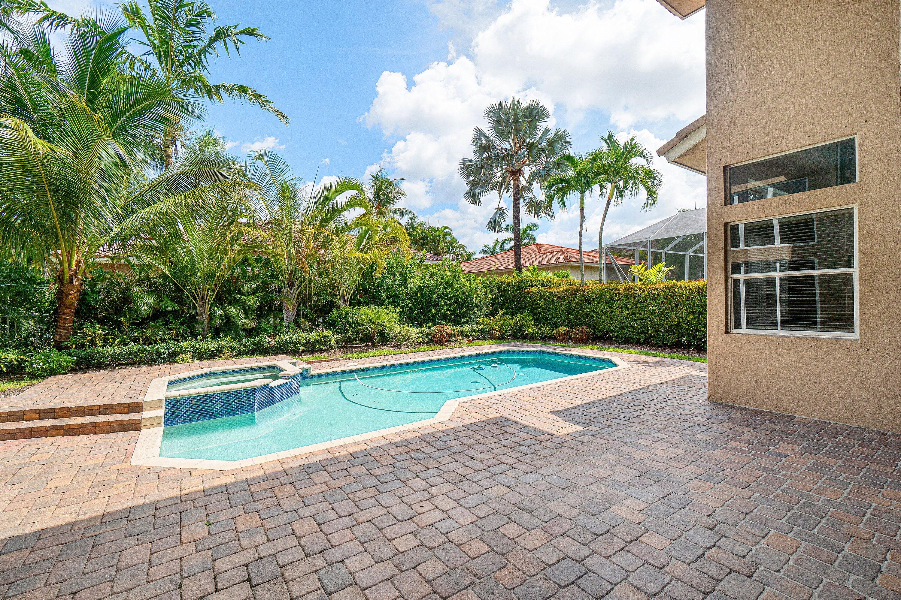 main property photo 45