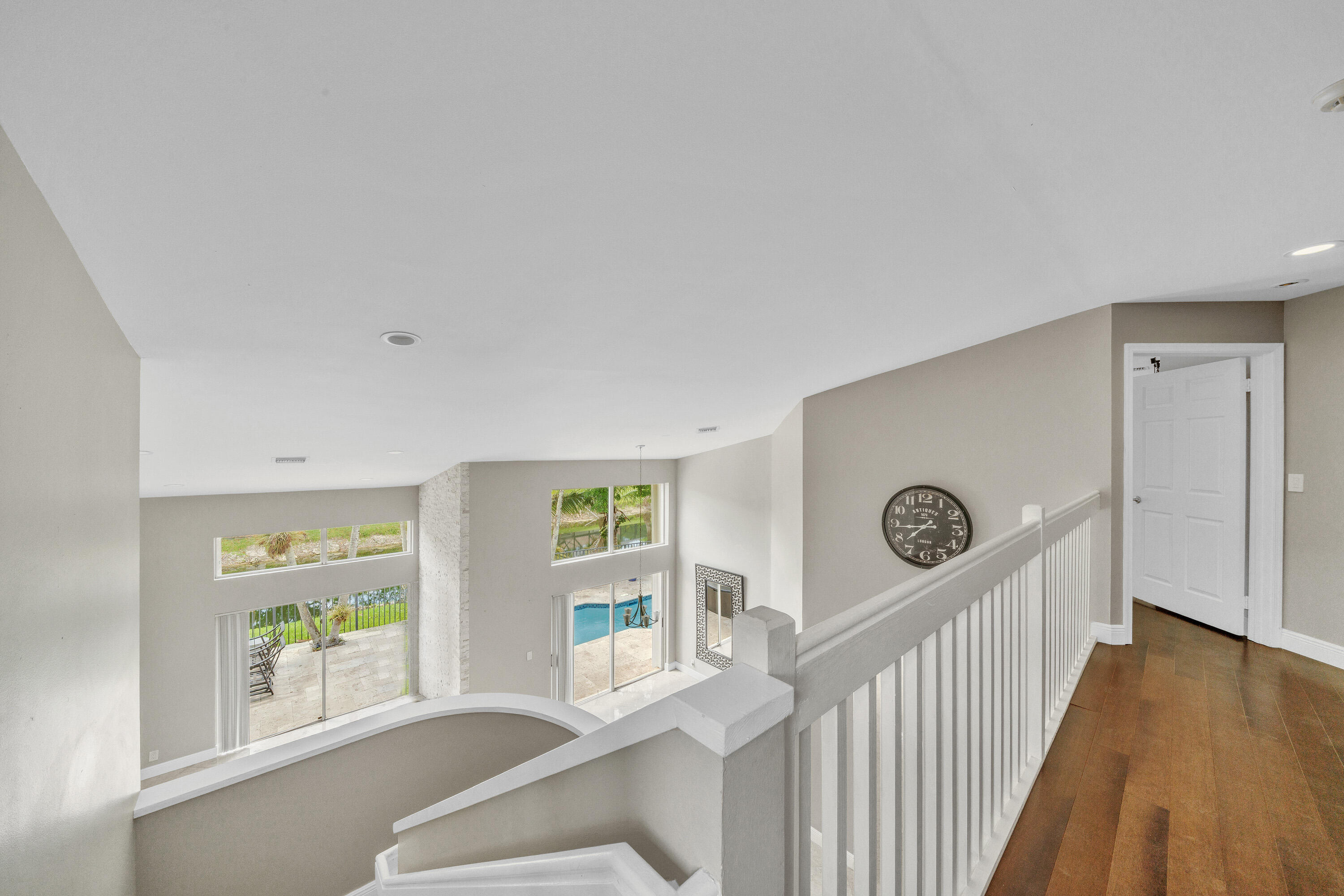 main property photo 59