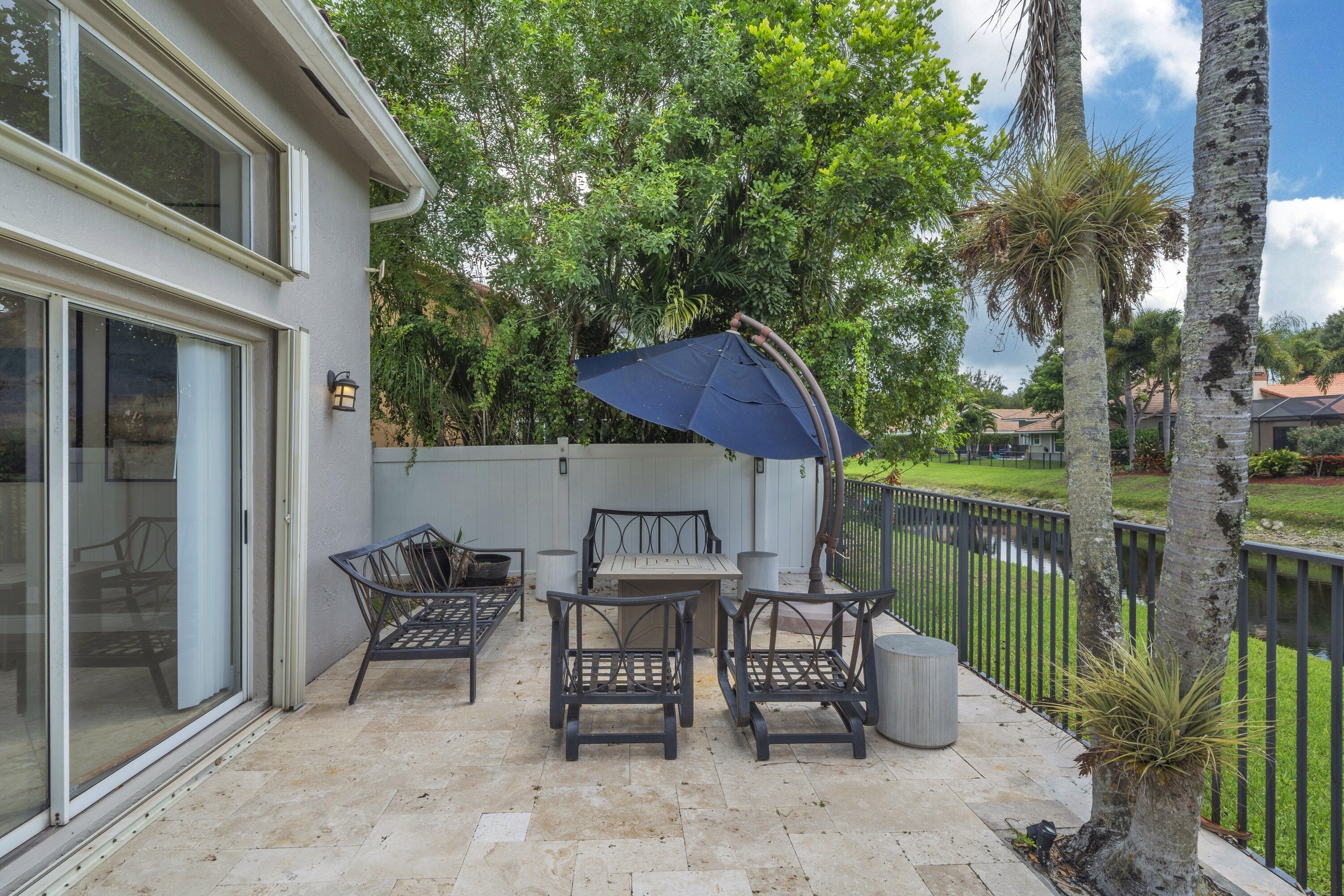 main property photo 70