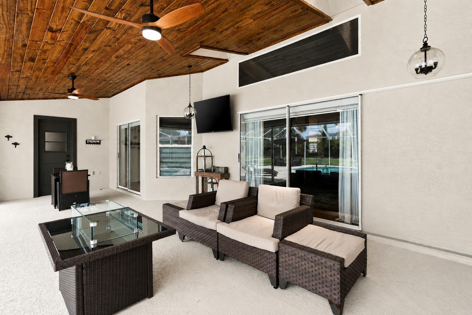 main property photo 74