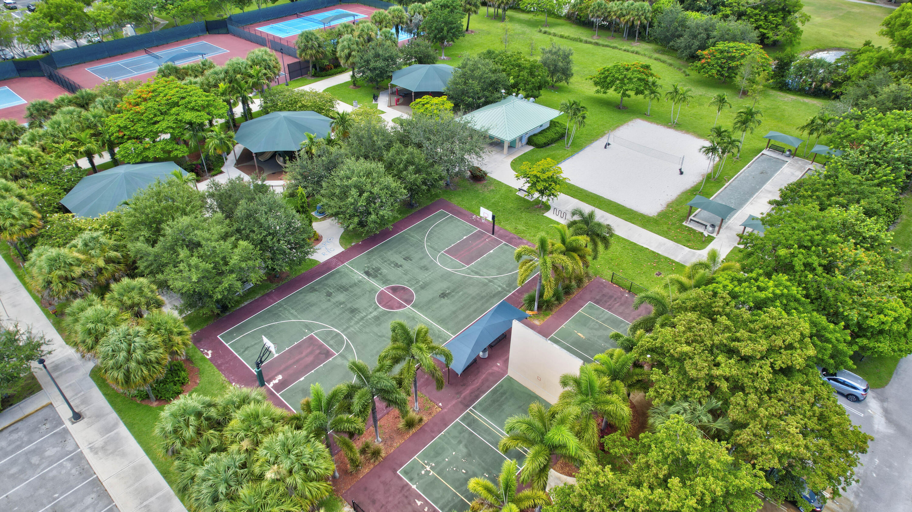 main property photo 43