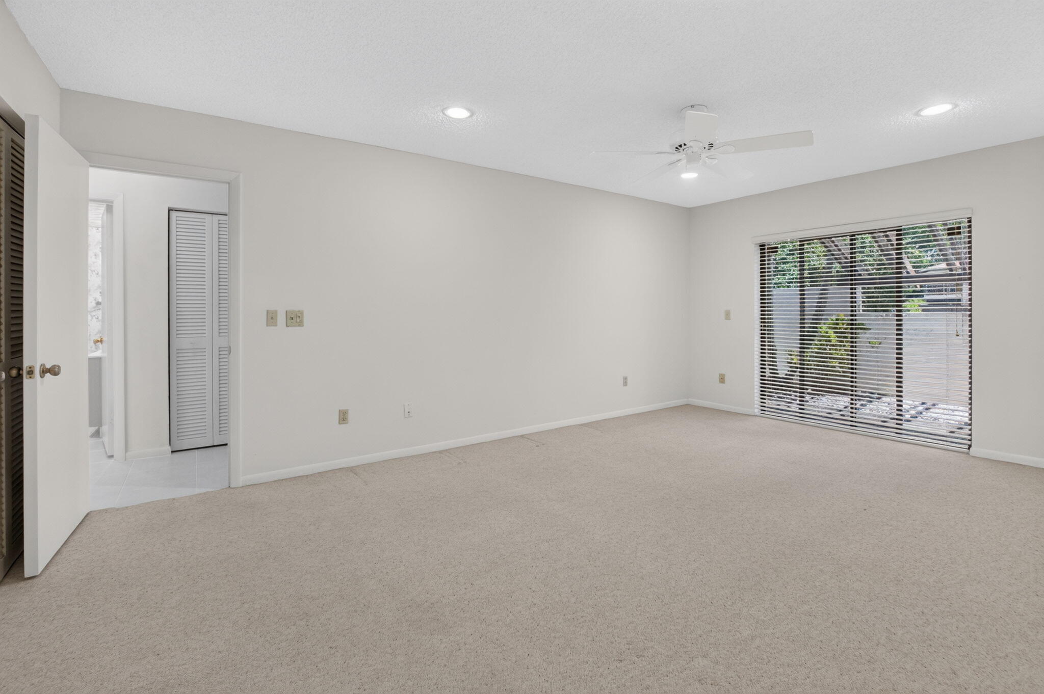 main property photo 77