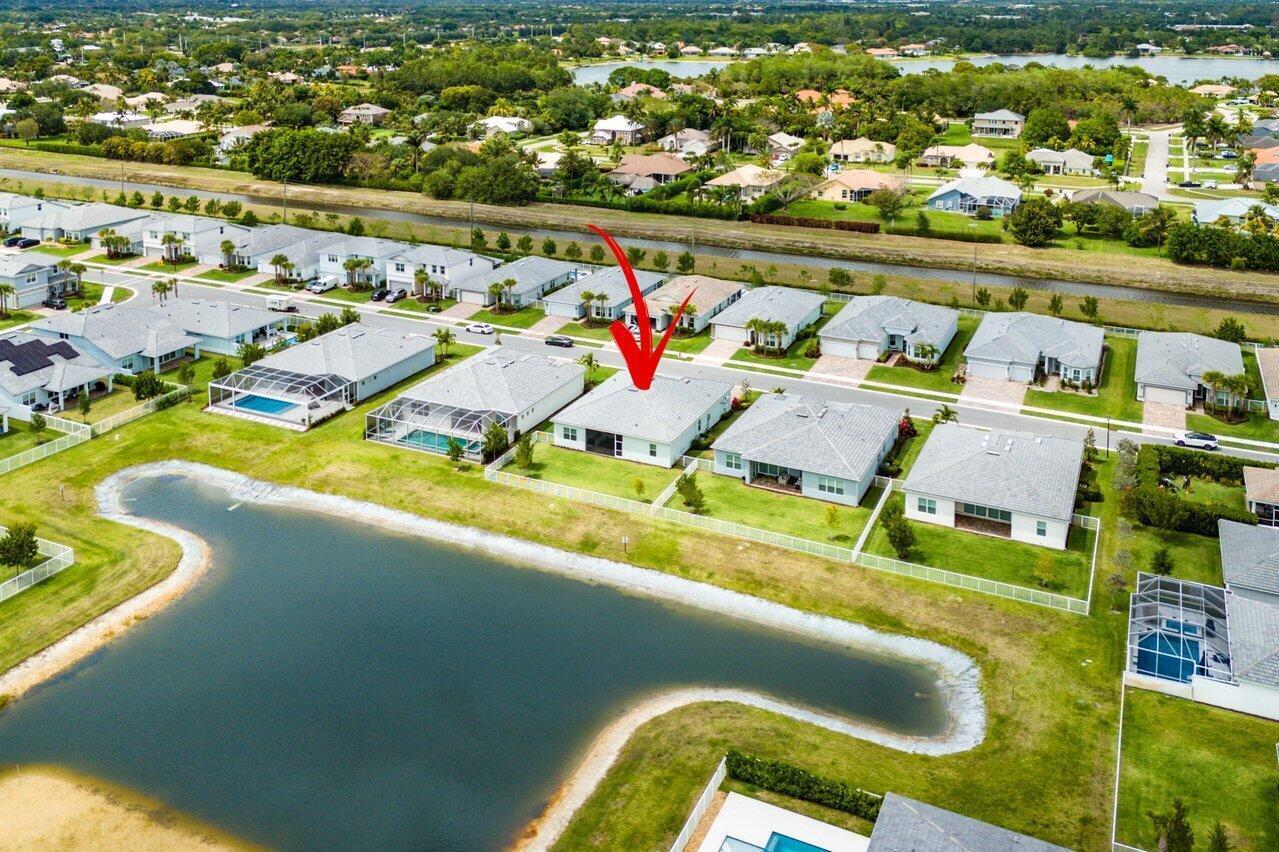 main property photo 50