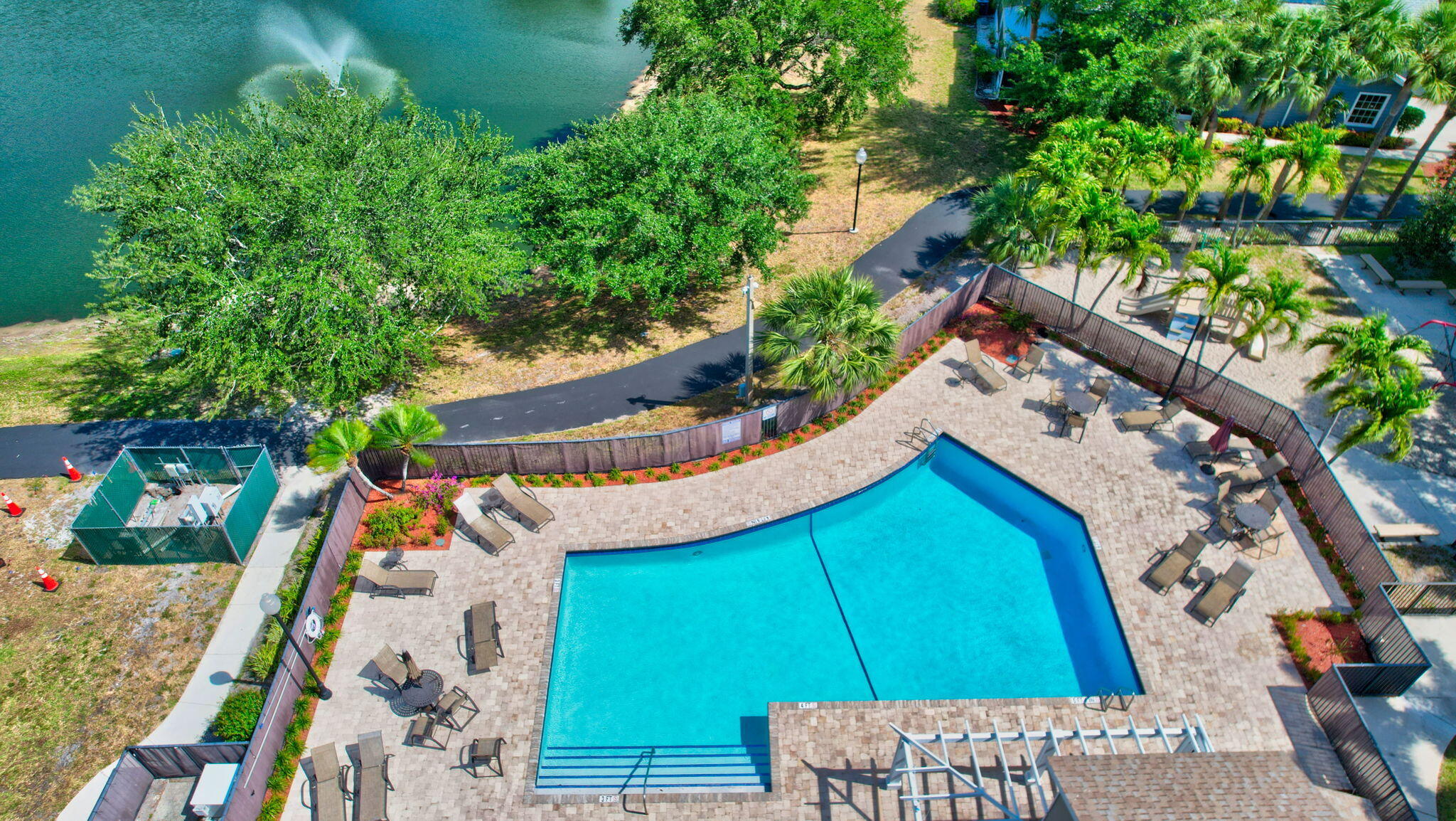main property photo 68