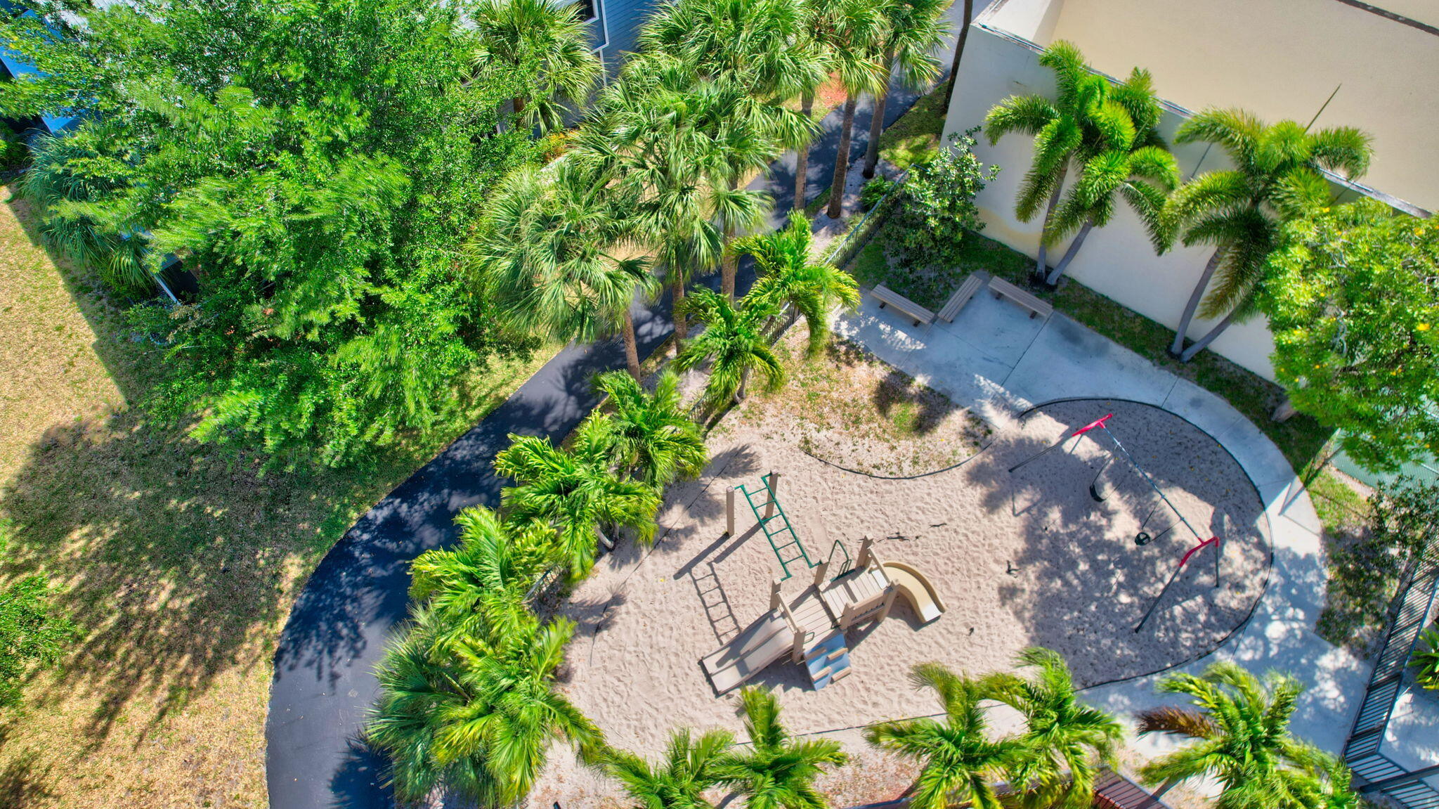 main property photo 70