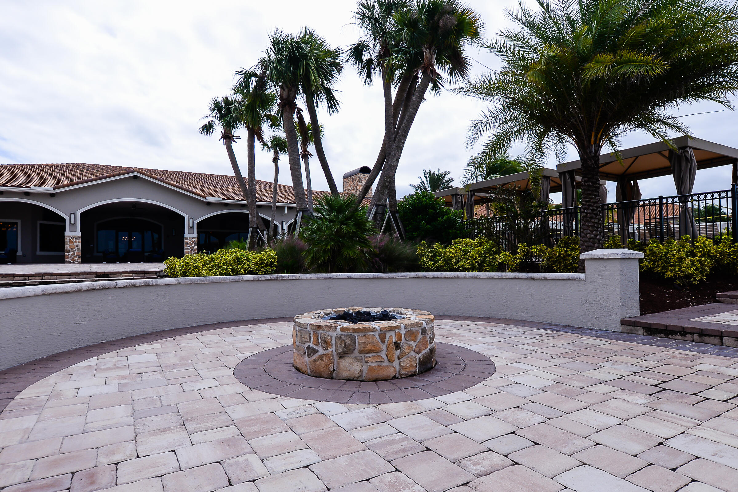 main property photo 79