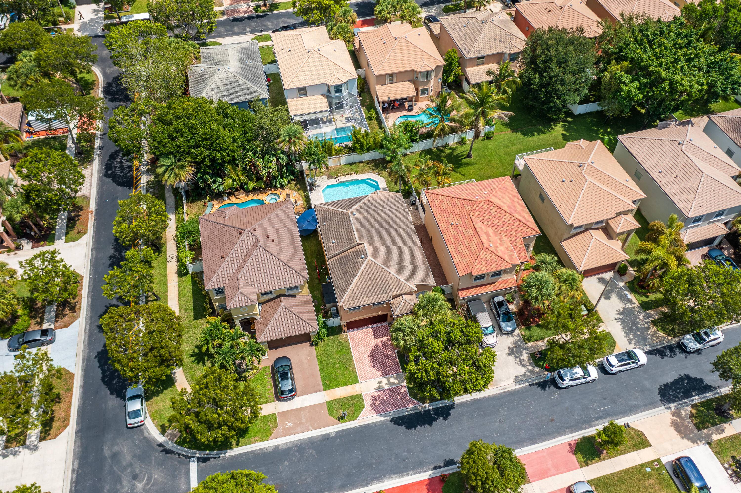 main property photo 42